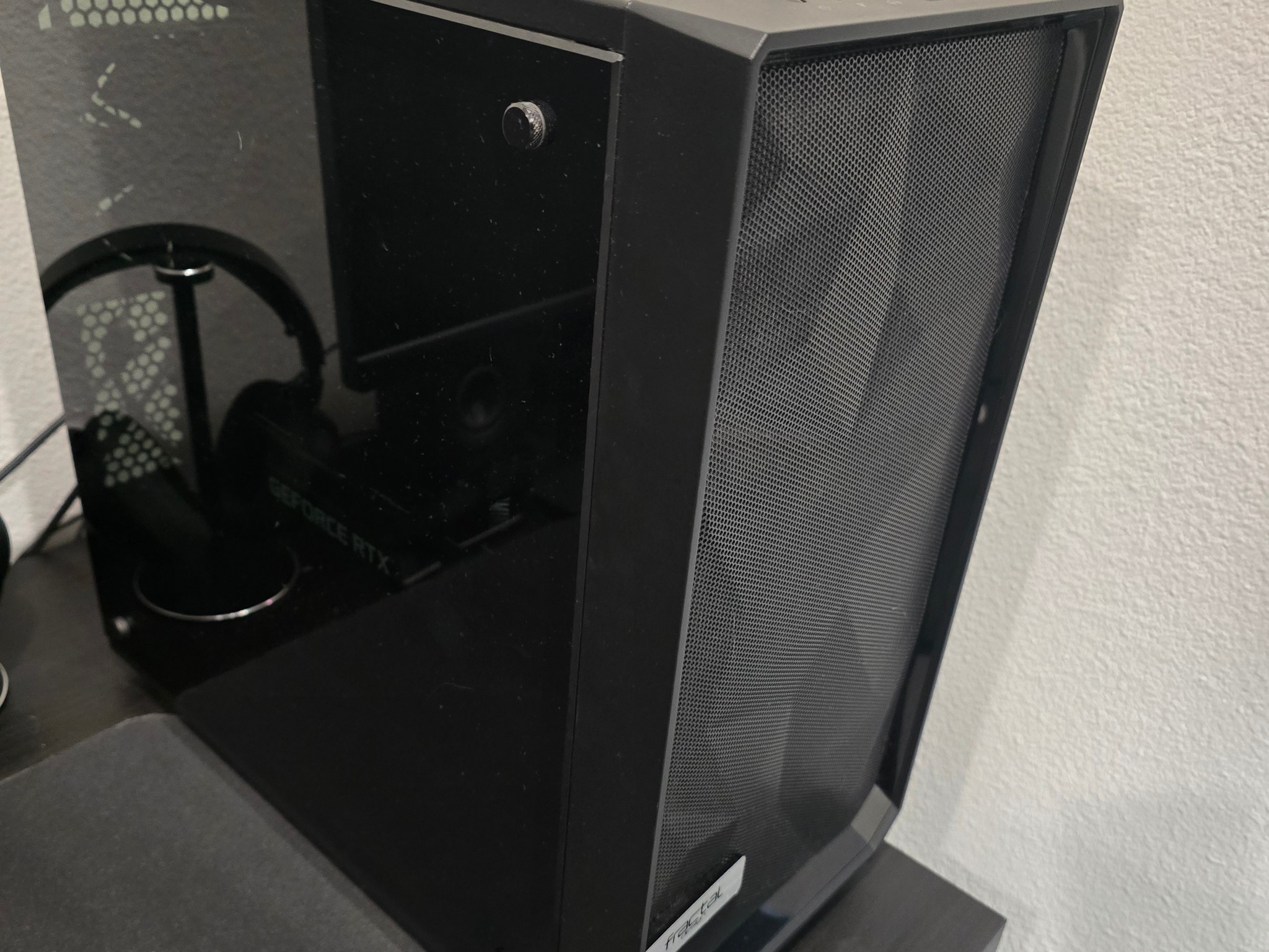 Custom Built Compact Gaming PC (No SSD included)