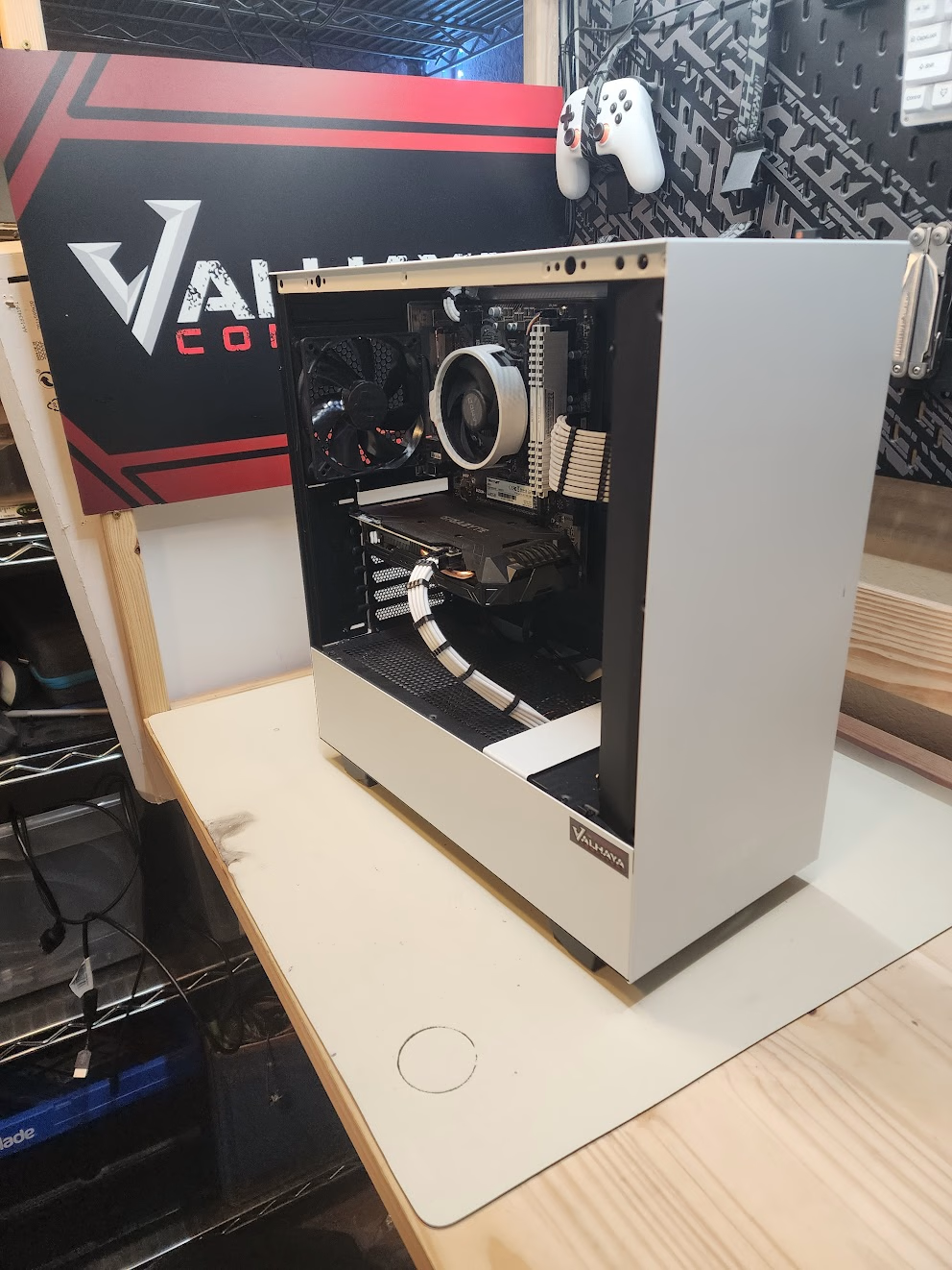 自作PC Ryzen 5 B450 NZXT Snow Day | Ryzen 5 1600 AF, GTX 1060, 16 gb RAM, 500 gb SSD, b450
