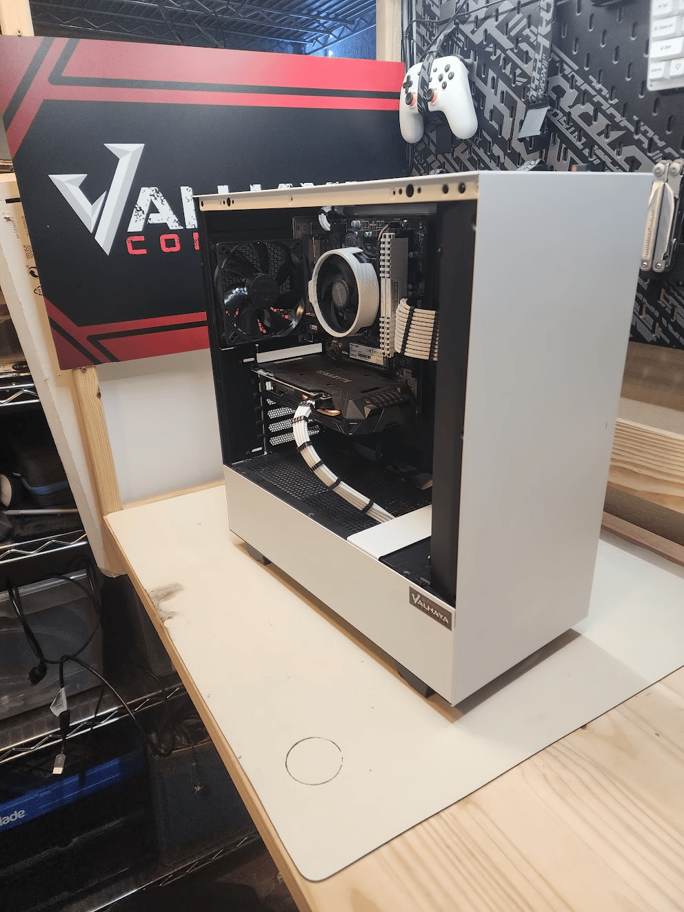 Snow Day | Ryzen 5 1600 AF, GTX 1060, 16 gb RAM, 500 gb SSD, b450, NZXT H510