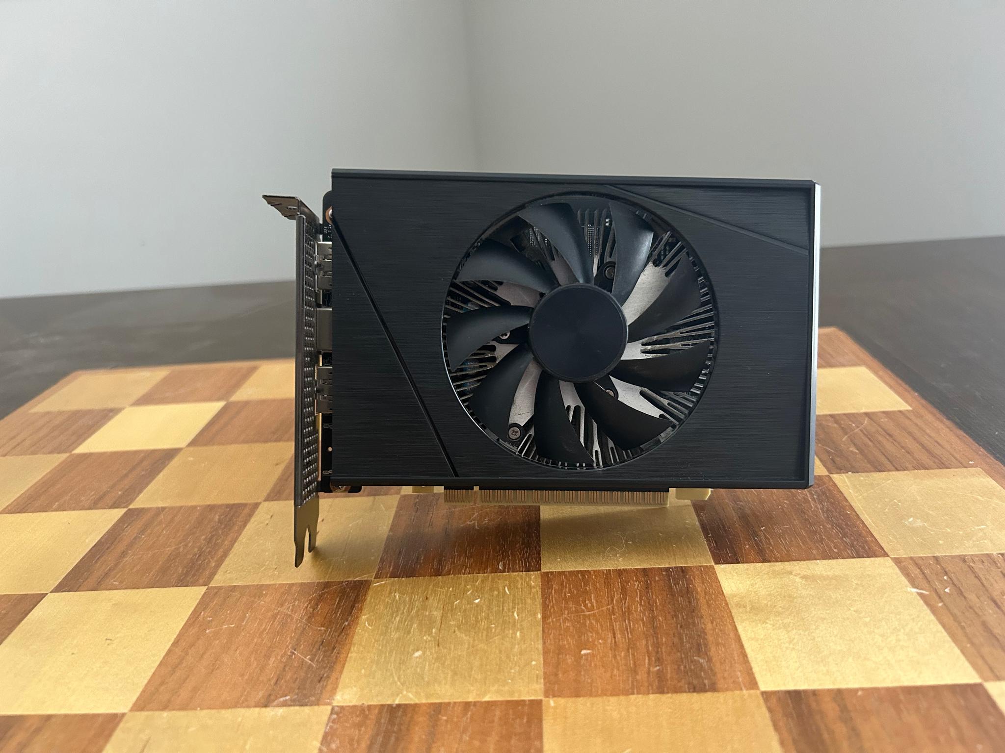 Lenovo GTX 1650 Super