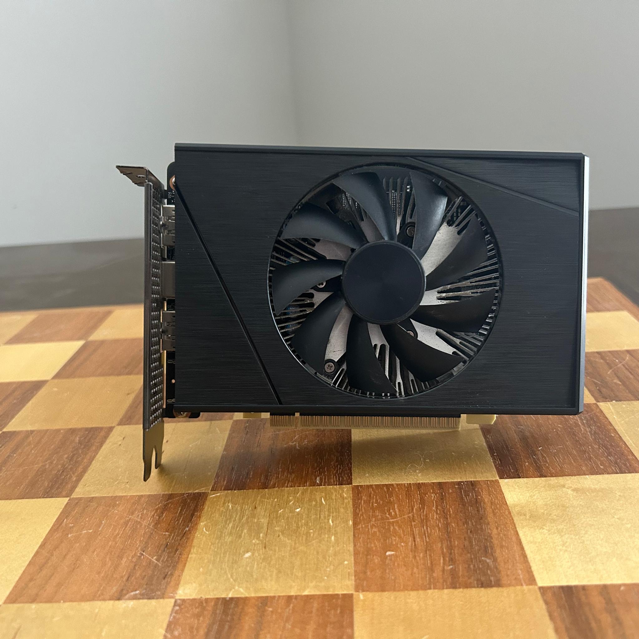 Lenovo GTX 1650 Super