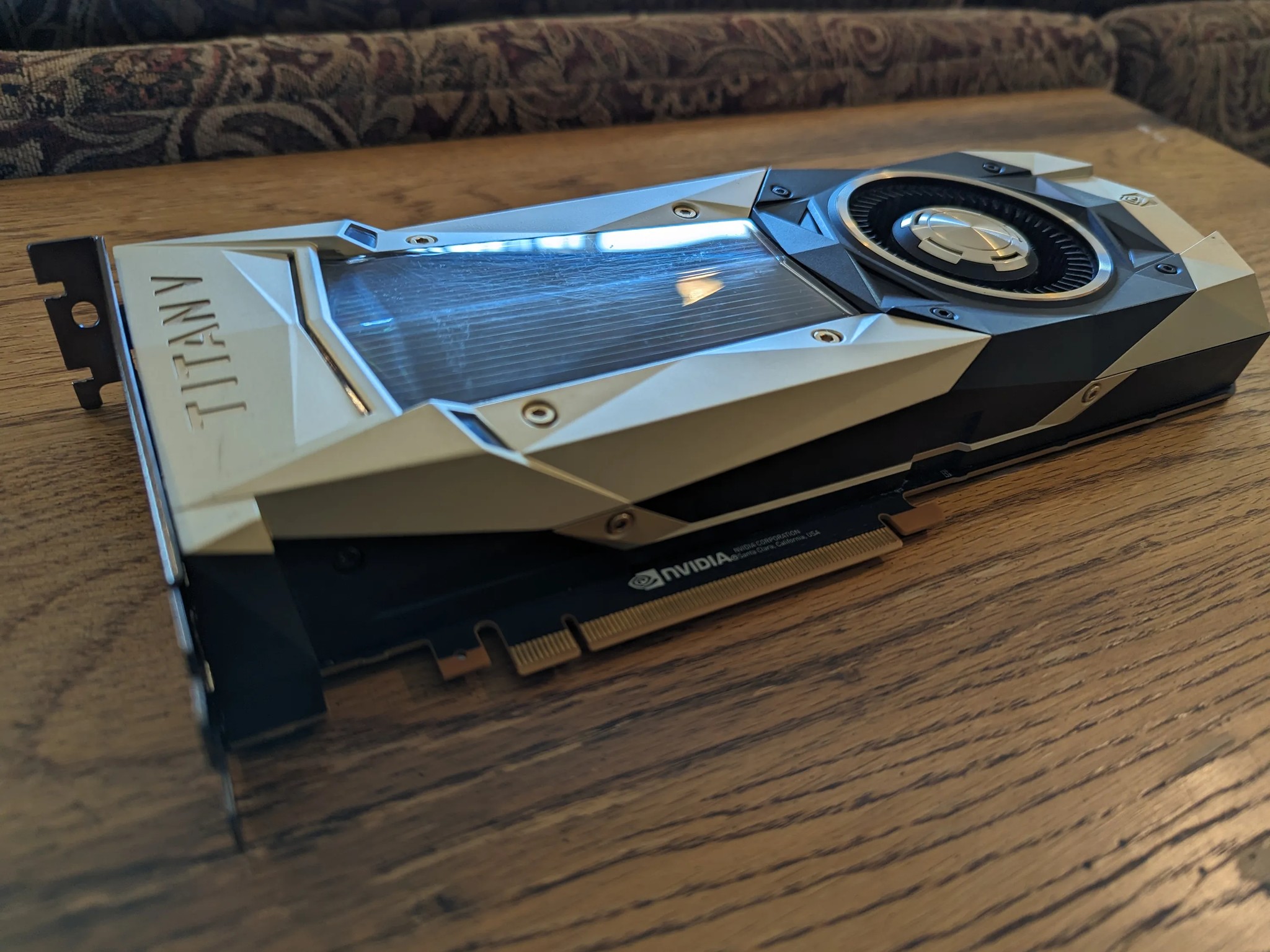 NVIDIA TITAN V Volta 12GB HBM2 GPU Video/Graphics Card