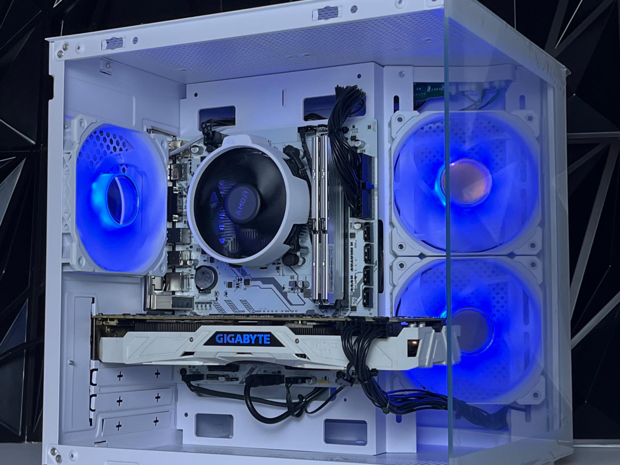 ALL WHITE ❄️WINTER THEMED❄️ THE G.O.A.T CUSTOM GAMING PC GTX 1080TI