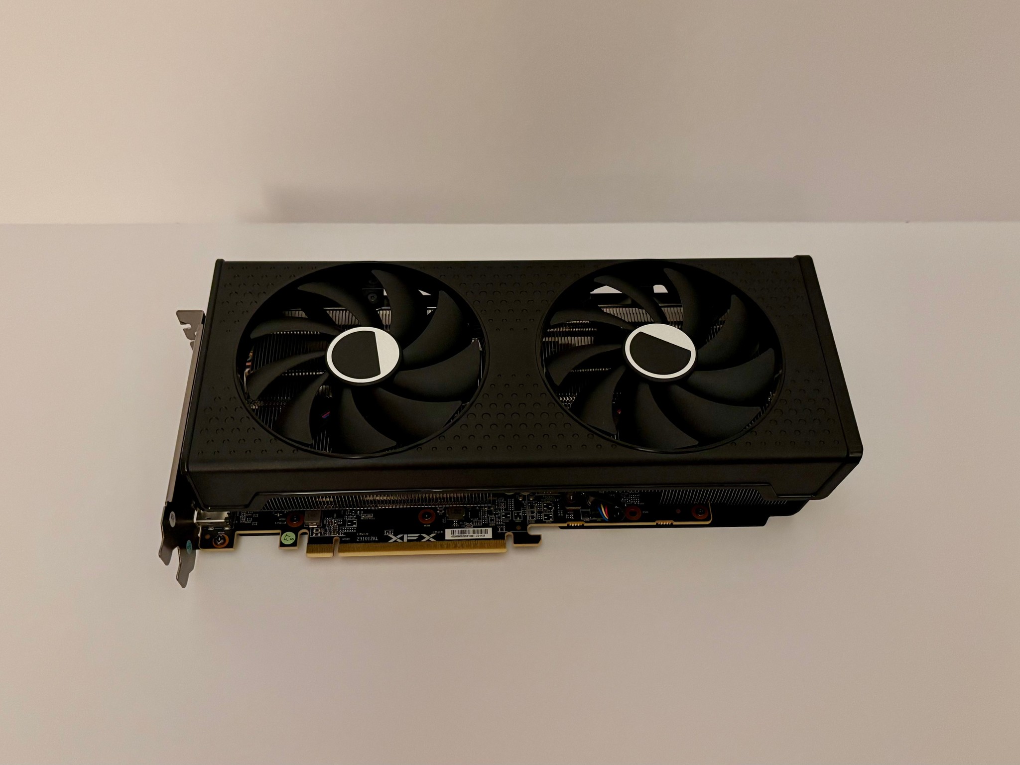 XFX Speedster SWFT 210 Radeon RX 7600 XT