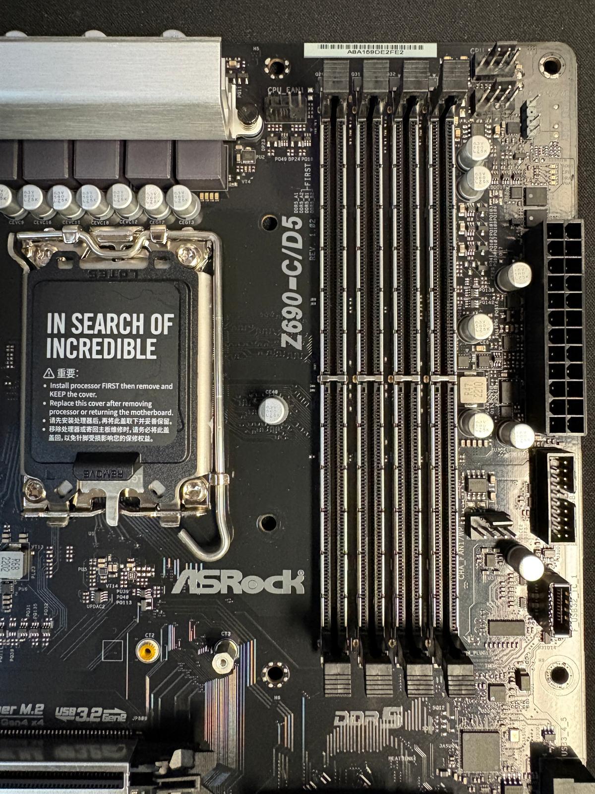 USED & FUNCTION GOOD - ASRock Z690-C/D5