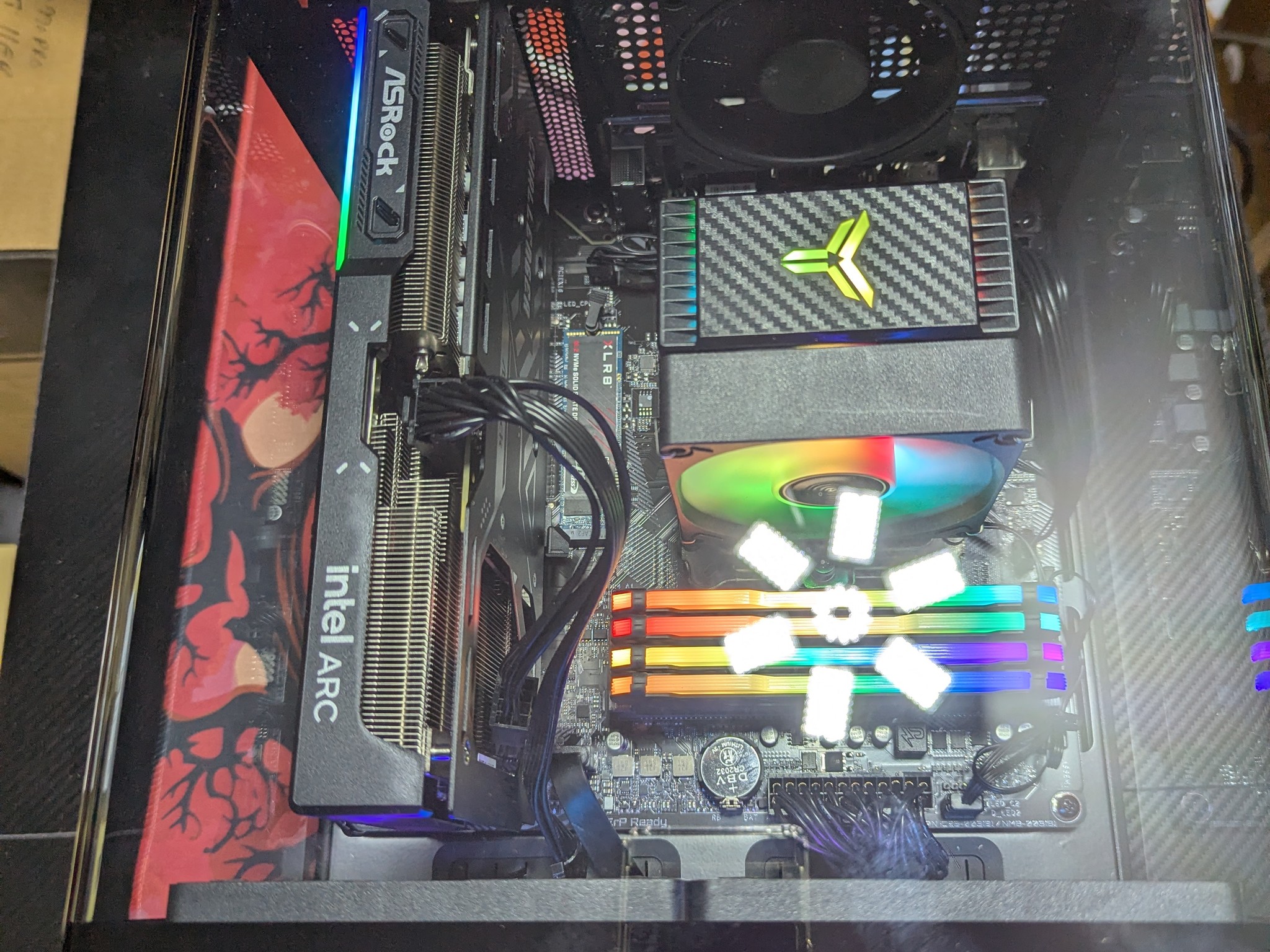 AMD Ryzen 7 5800XT|ASRock ARC B580 12GB|32GB DDR4 RGB 3200Mhz|1TB NVME SSD M.2|Windows 11 Home