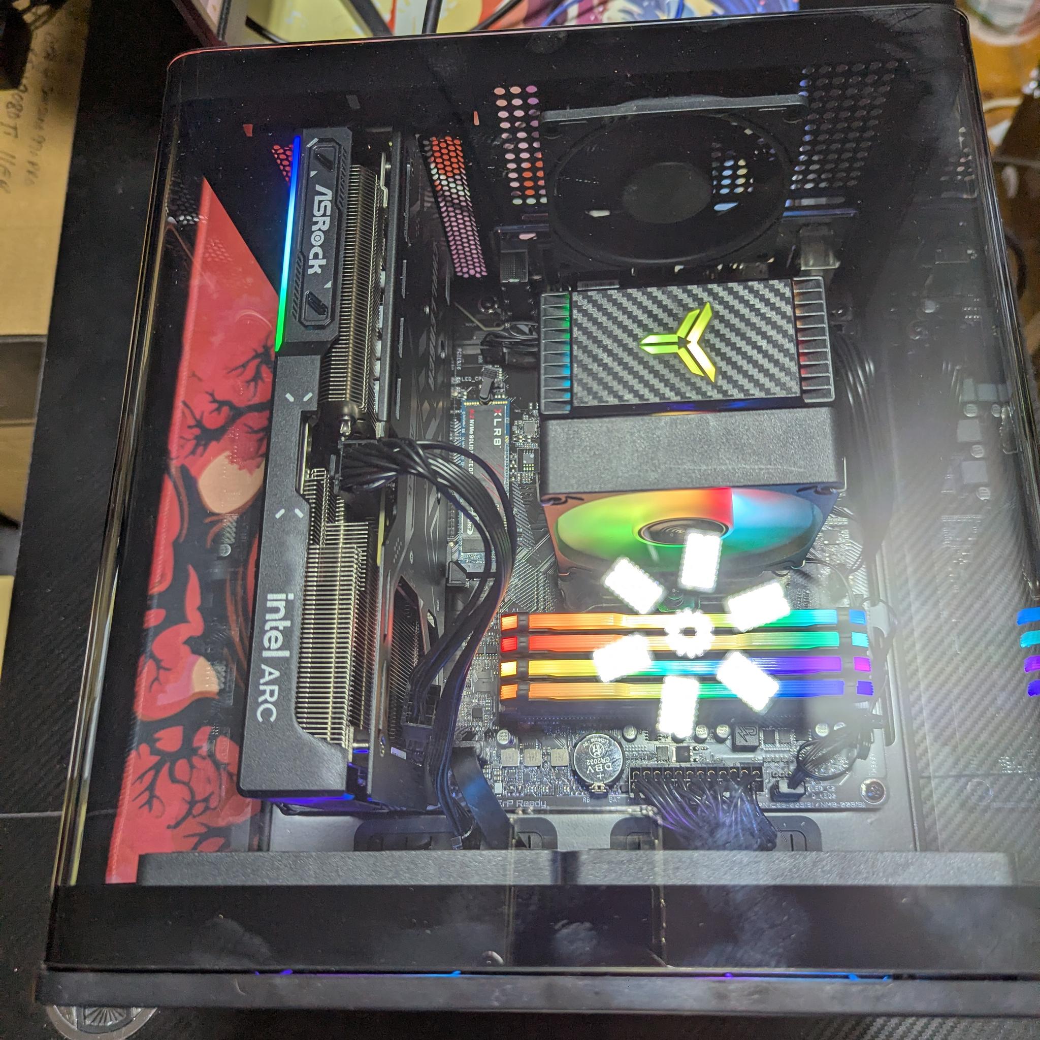 AMD Ryzen 7 5800XT|ASRock ARC B580 12GB|32GB DDR4 RGB 3200Mhz|1TB NVME SSD M.2|Windows 11 Home
