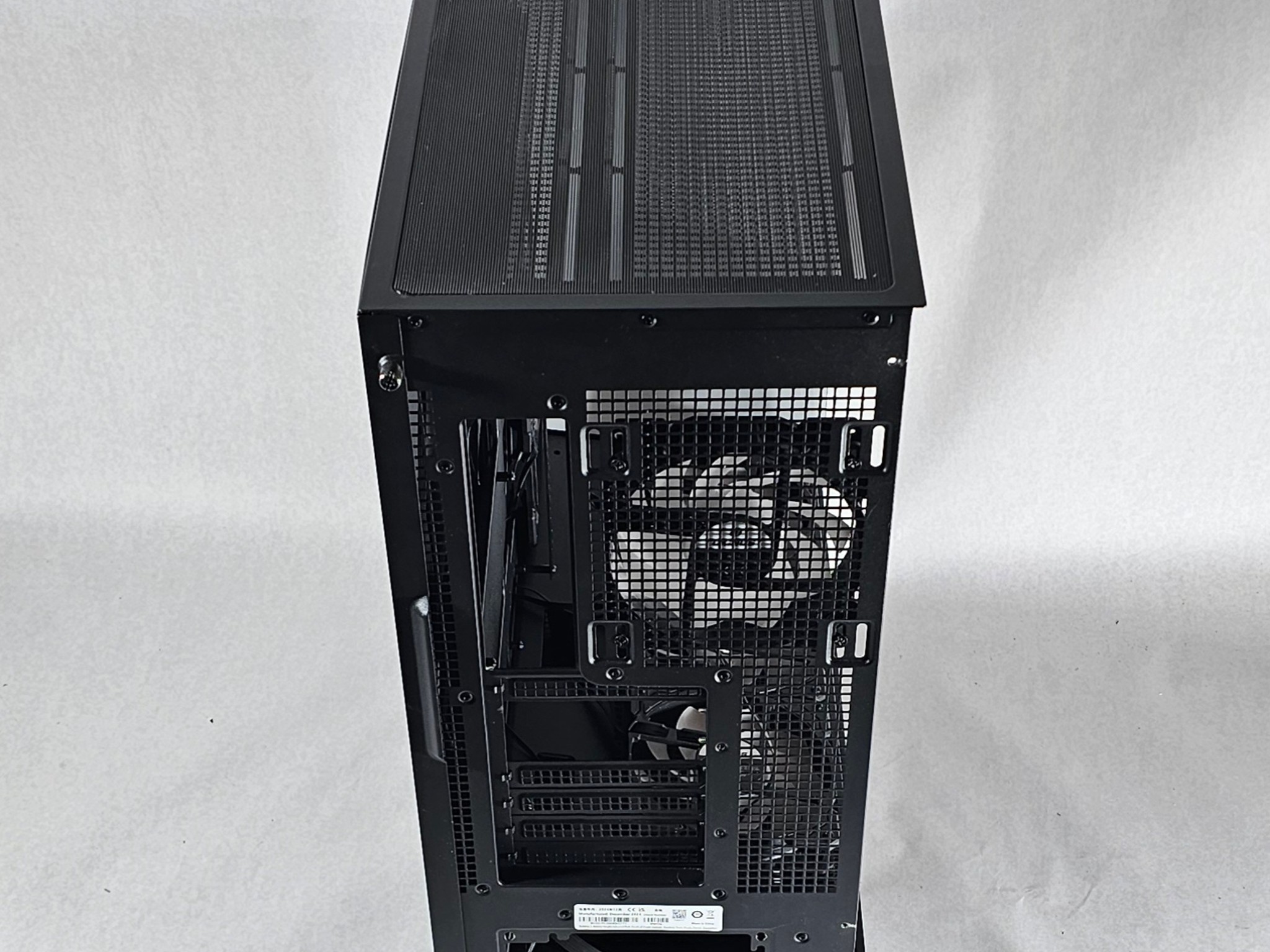 PC Case with Tempered Glass w\ 7 RGB Fans