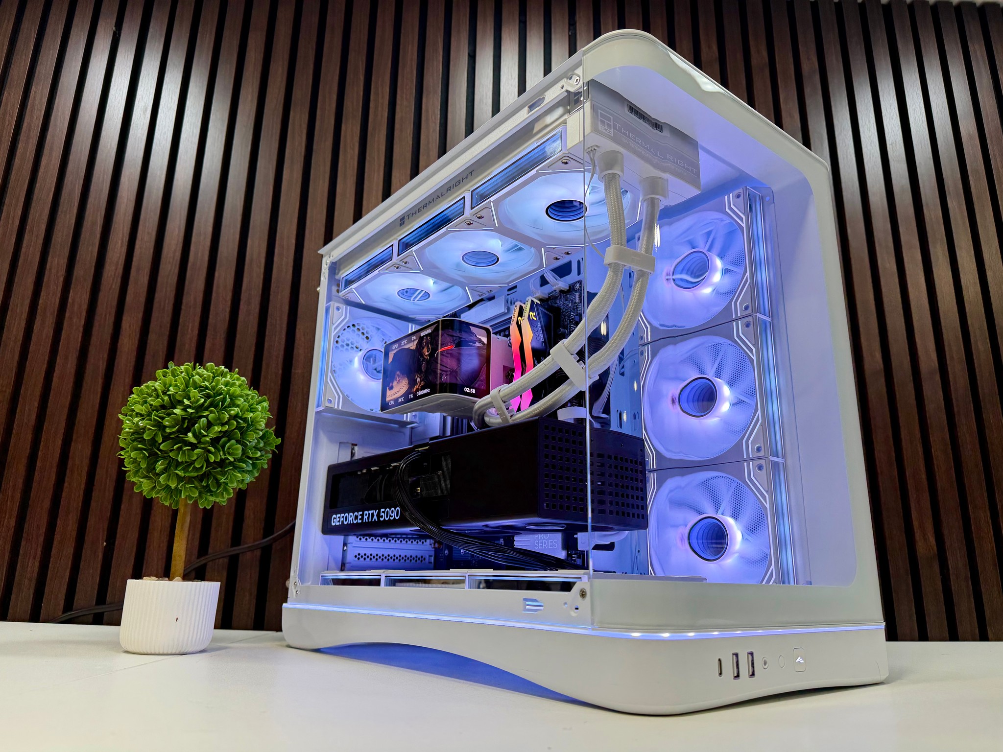 RTX 5090 | Ryzen 9950X3D | 64GB DDR5 | 2TB Gen 5 M.2 | 1200 Watt