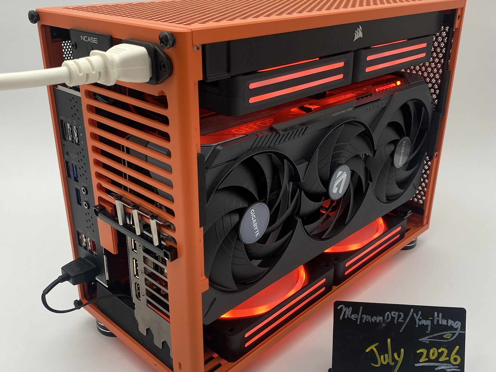 "EndGame Project Amber" | 9950X3D2 | 5090 Gigabyte | 64GB DDR5 | 6TB Nvme |
