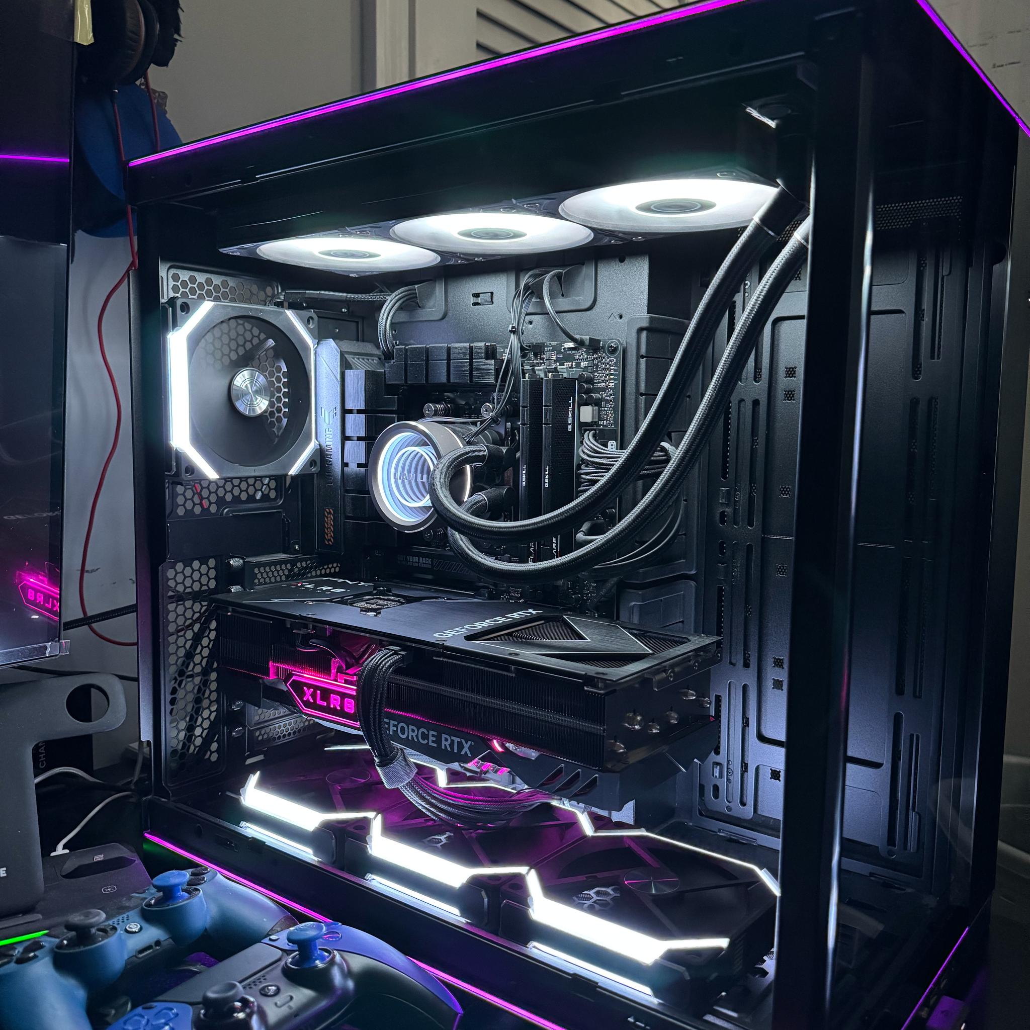 RTX 4080 super Ryzen 7 7800x3D Custom Gaming PC !