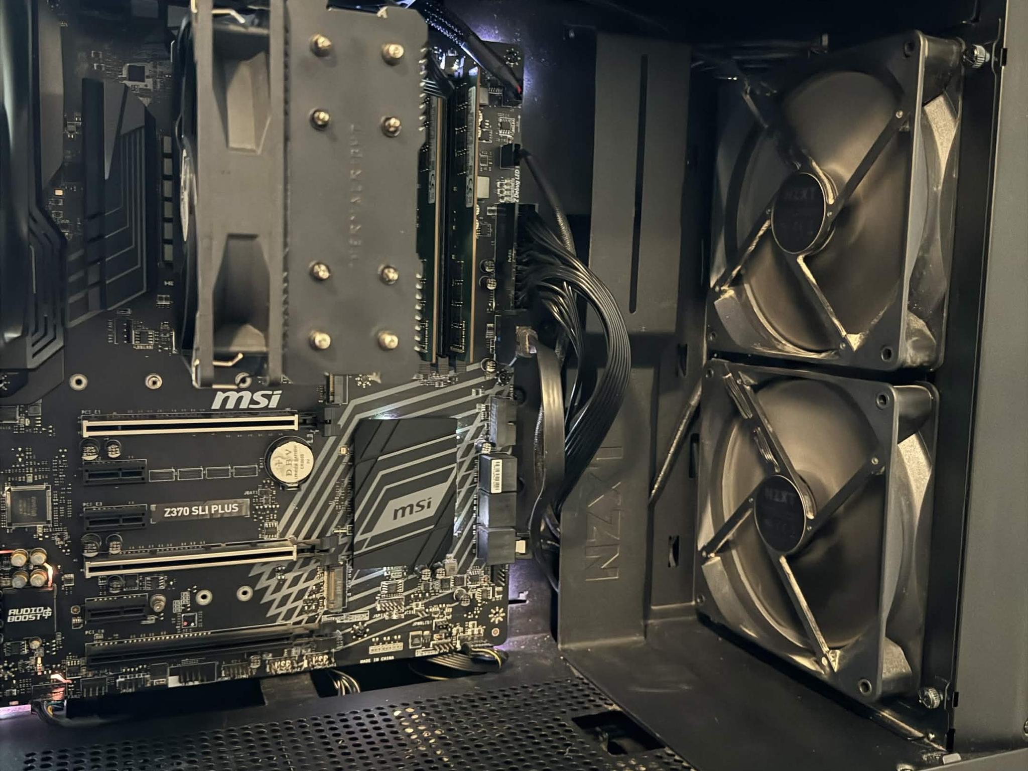 i7 9700k | 16GB DDR4 | 250gb SSD | Integrated Graphics