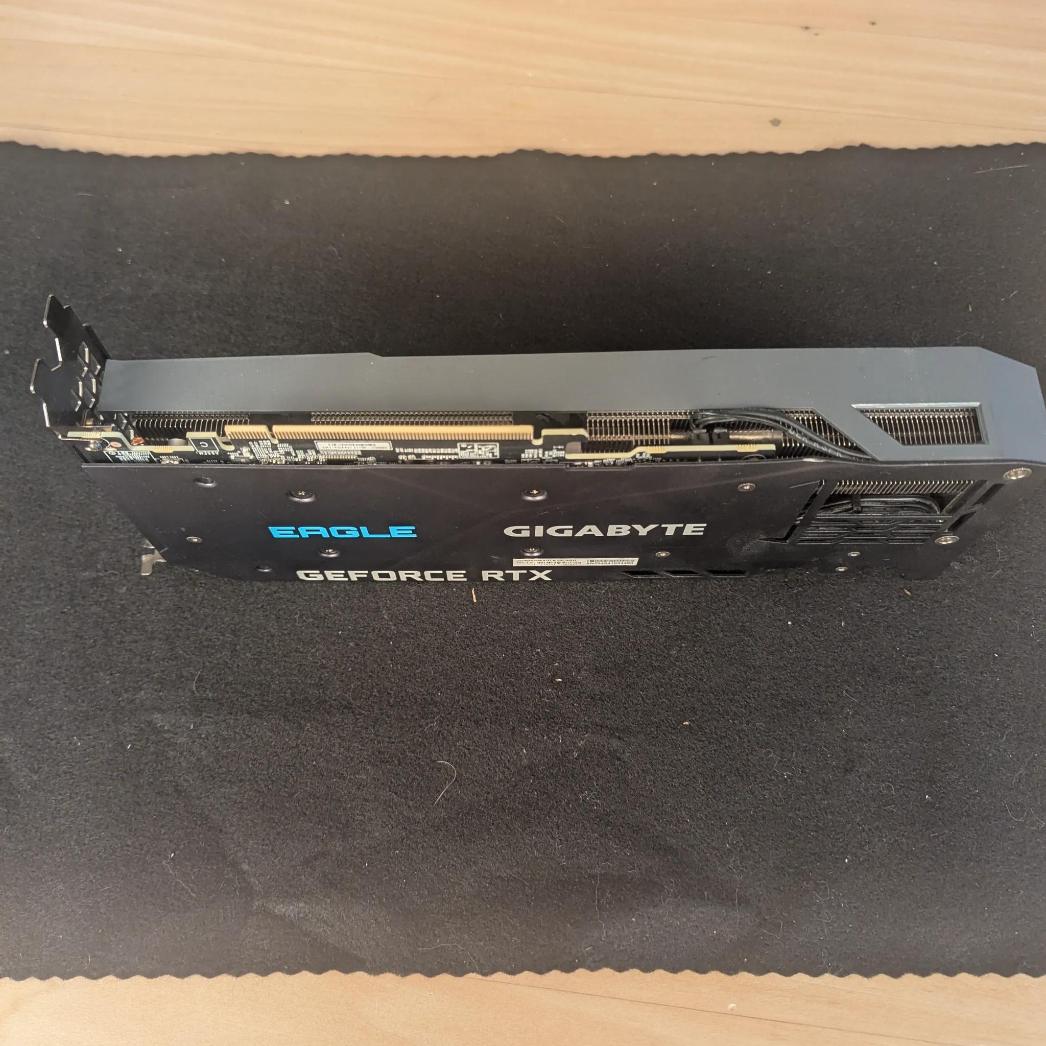 🦅 Gigabyte 3070 Eagle – 1440p Gaming Powerhouse | Triple-Fan Cooling 🔥