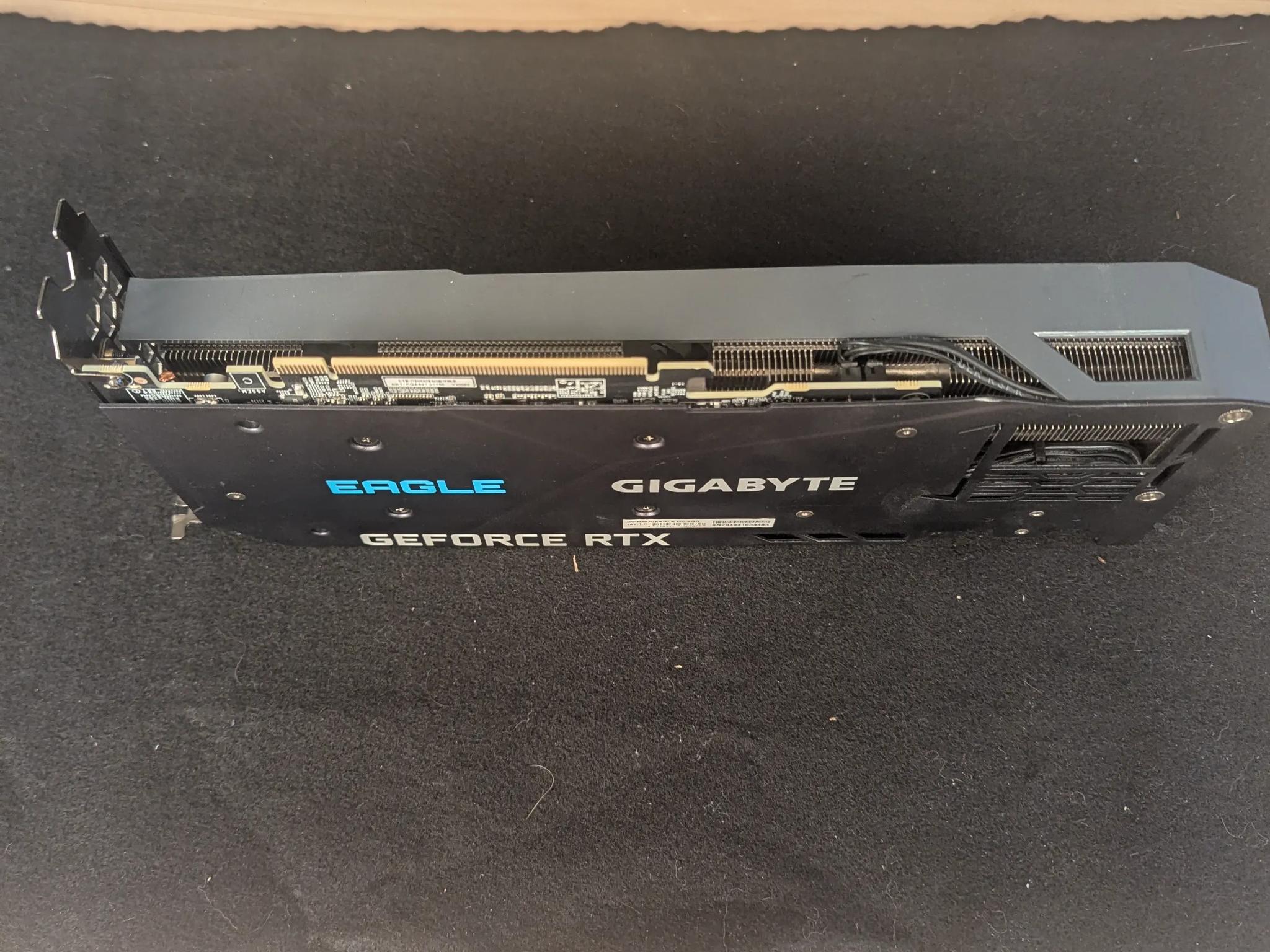 🦅 Gigabyte 3070 Eagle – 1440p Gaming Powerhouse | Triple-Fan Cooling 🔥