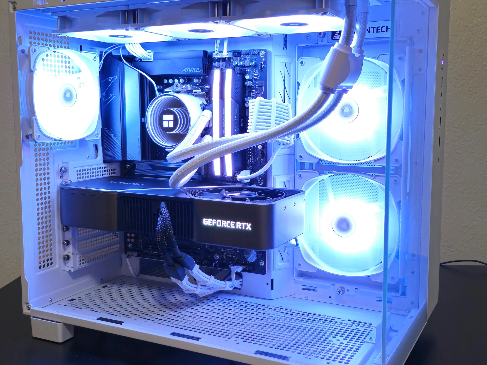 🗽PROJECT FREEDOM🗽 RTX 3090 | RYZEN 7700 | 32GB DDR5 | 1TB SSD | BNIB | 1440P/4K | GAMING PC $1709