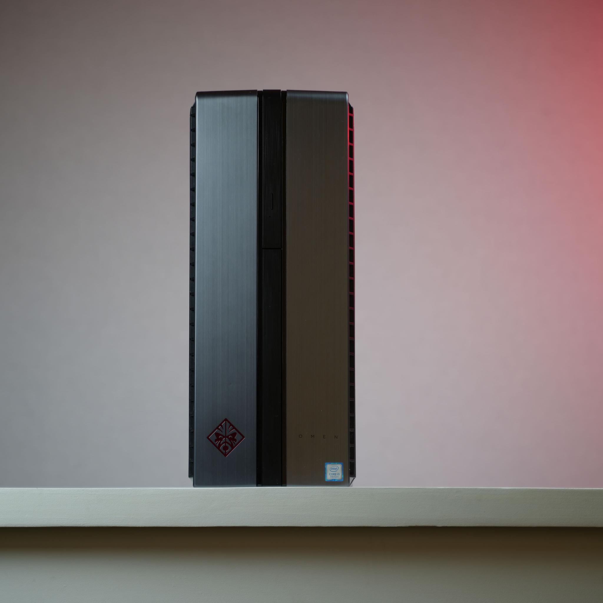“OMNFORM 0” RX 460 Intel Core i3 7100 8GB .7TB Windows 11 Gaming PC Powerstation
