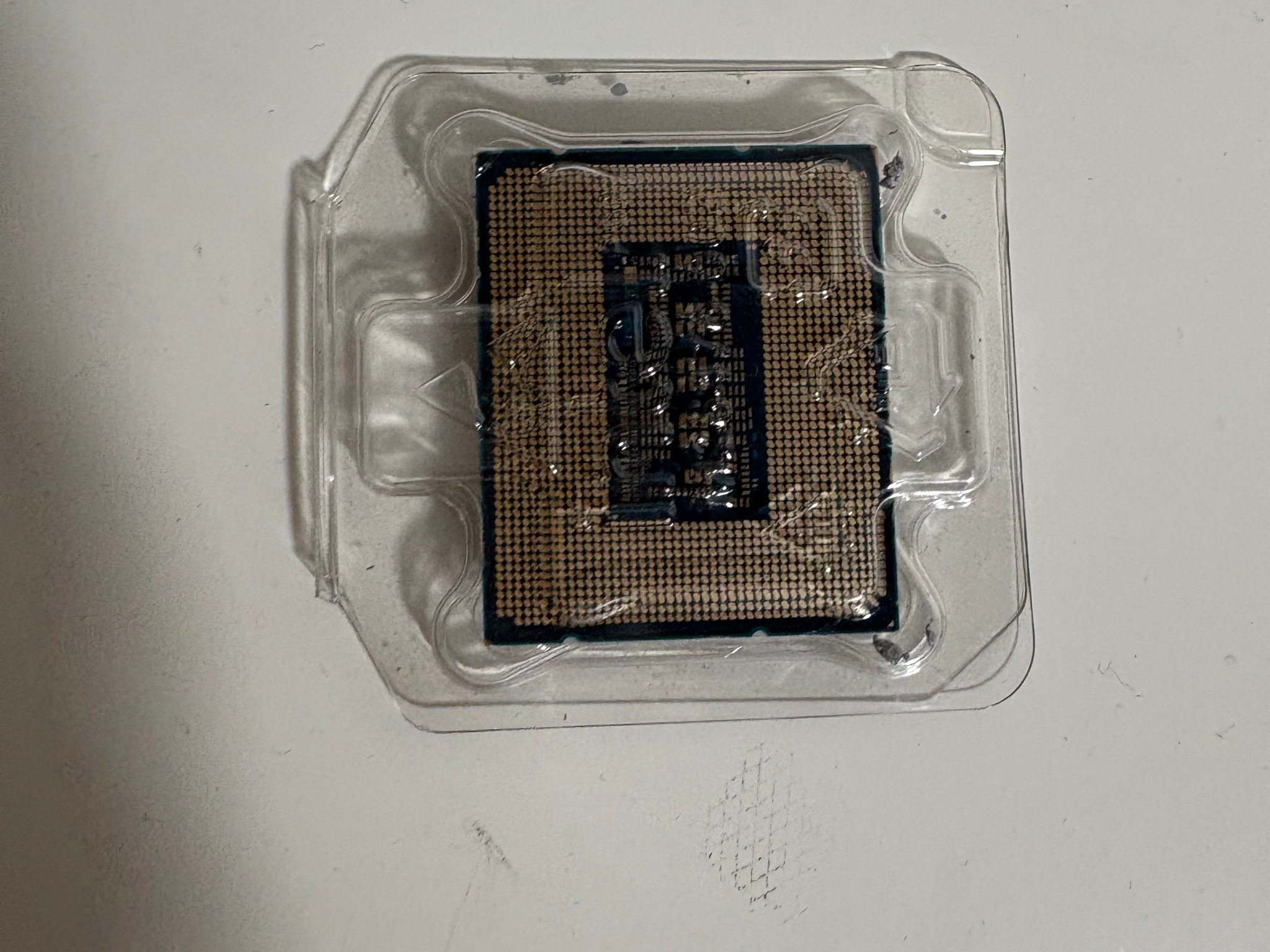 Intel Core i7-13700
