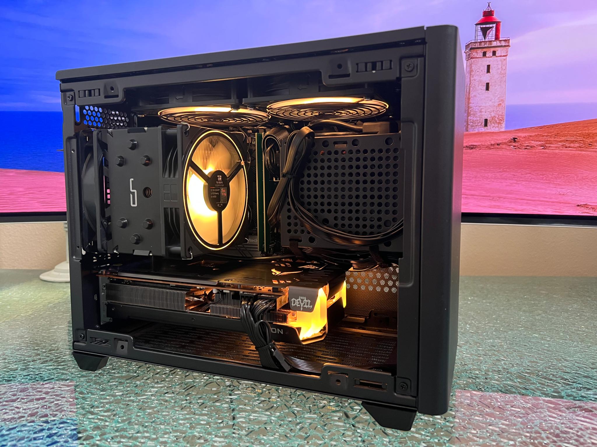 Solid Mini-ITX Gaming PC | Ryzen 7 3800x | RX 6600XT | 32 GB RAM | 1 TB NVME M.2 SSD