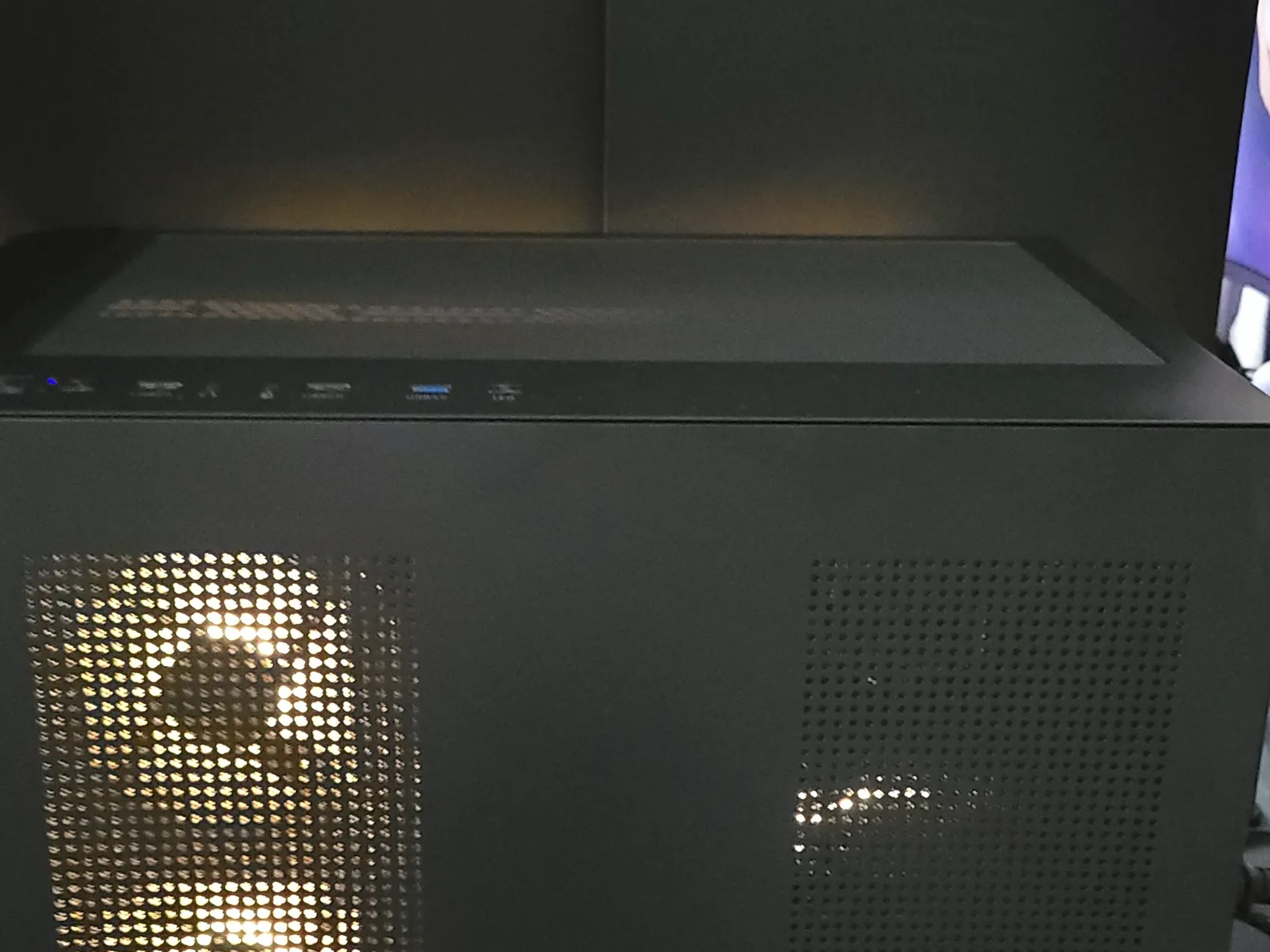 🚀 Ryzen 7 7800X3D | RTX 5070 Ti | 64GB DDR5 | 1TB M.2 SSD + 4TB PCIe 4.0 m.2 – Power Unleashed! 🔥