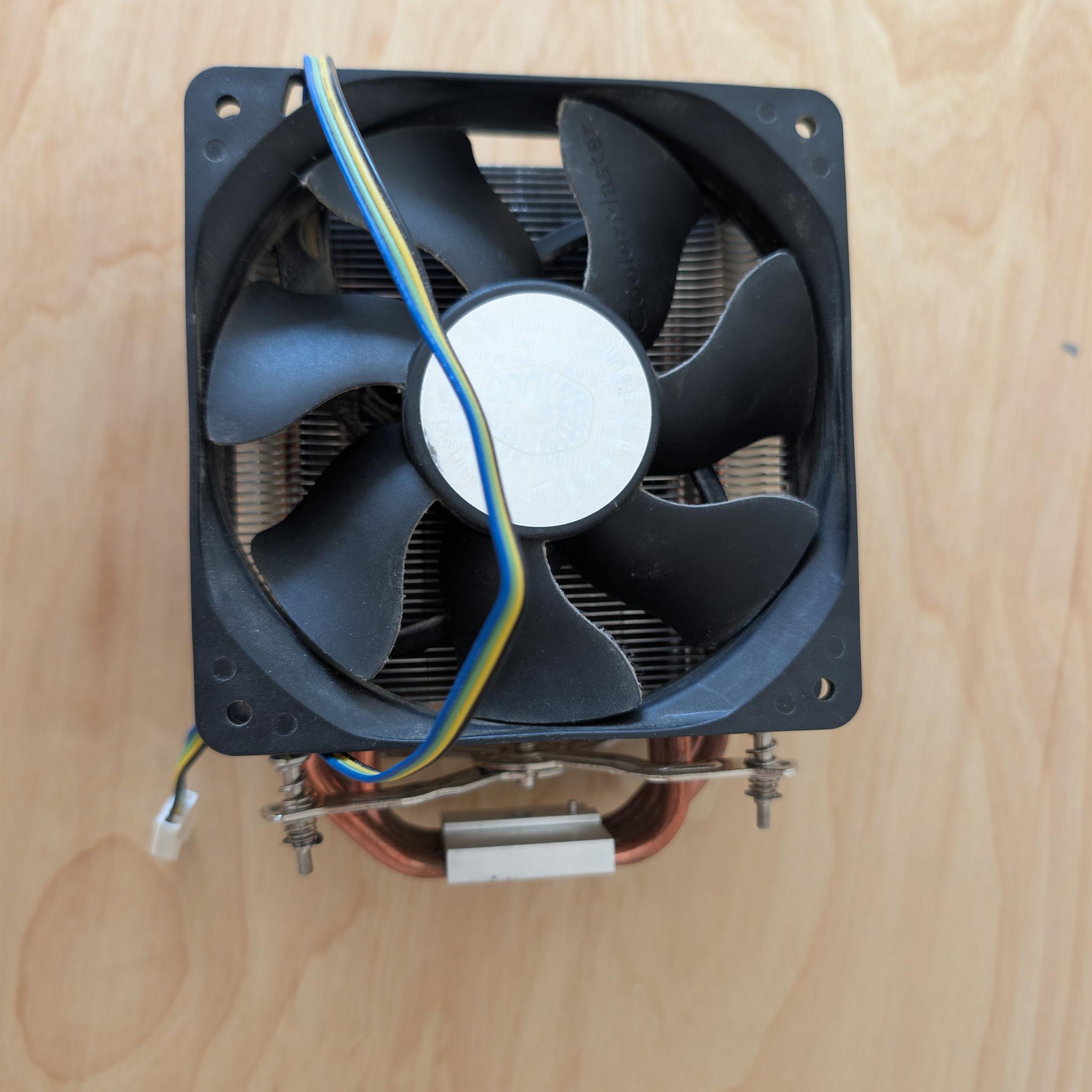 [All-AMD Retro Build] Phenom II X4 955 | Radeon HD 6850 | 8GB RAM | 256GB SSD | Hyper 212