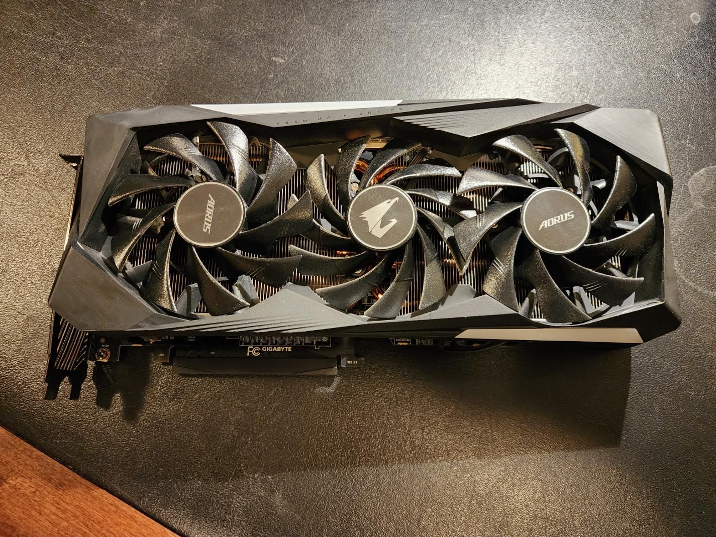 3070 Gigabyte Aorus Master w/LCD screen (extremely unique) please watch attached video