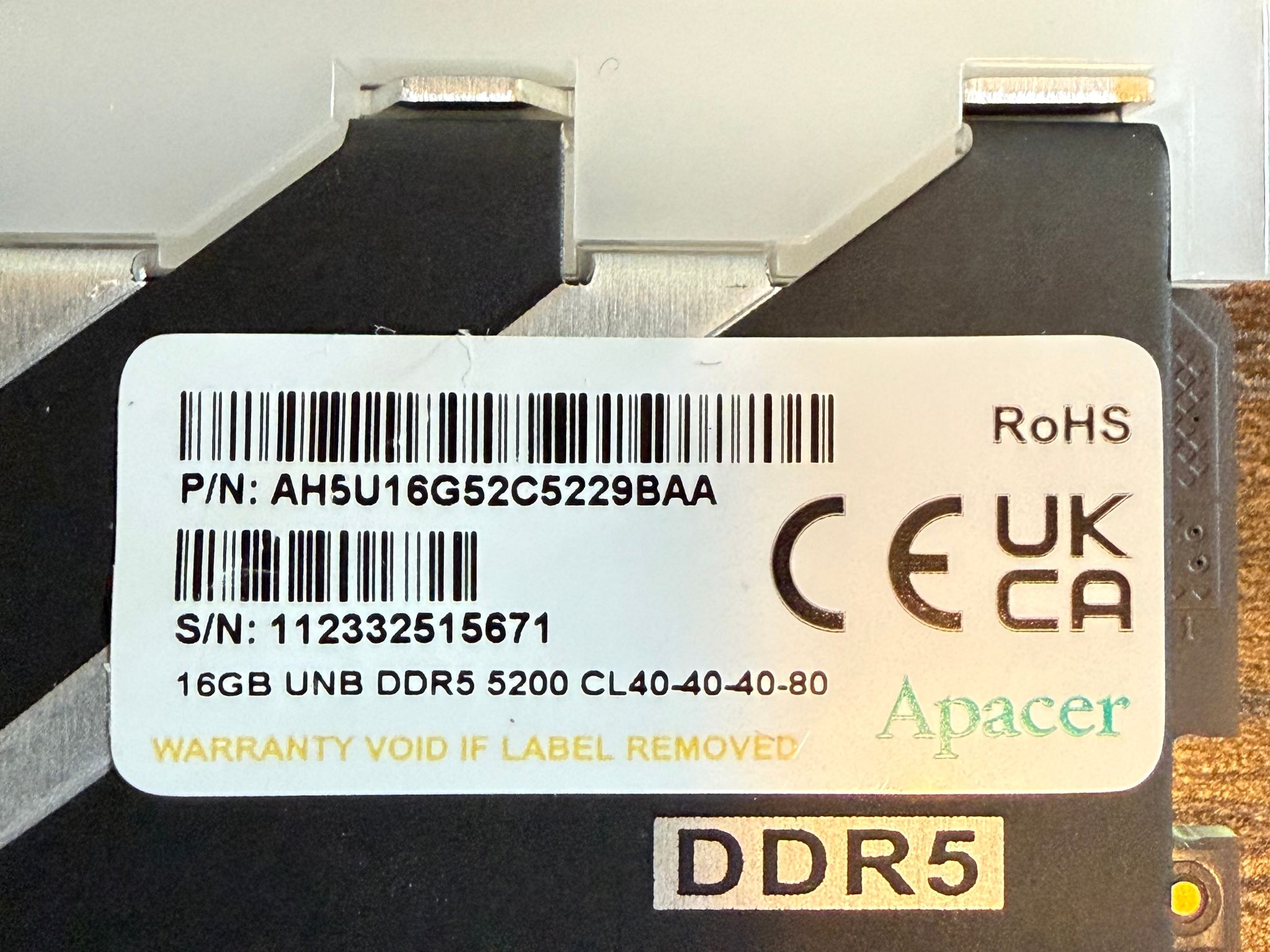 Apacer Panther 16GB (1x16GB) RAM DDR5 5200MHz CL40 RGB