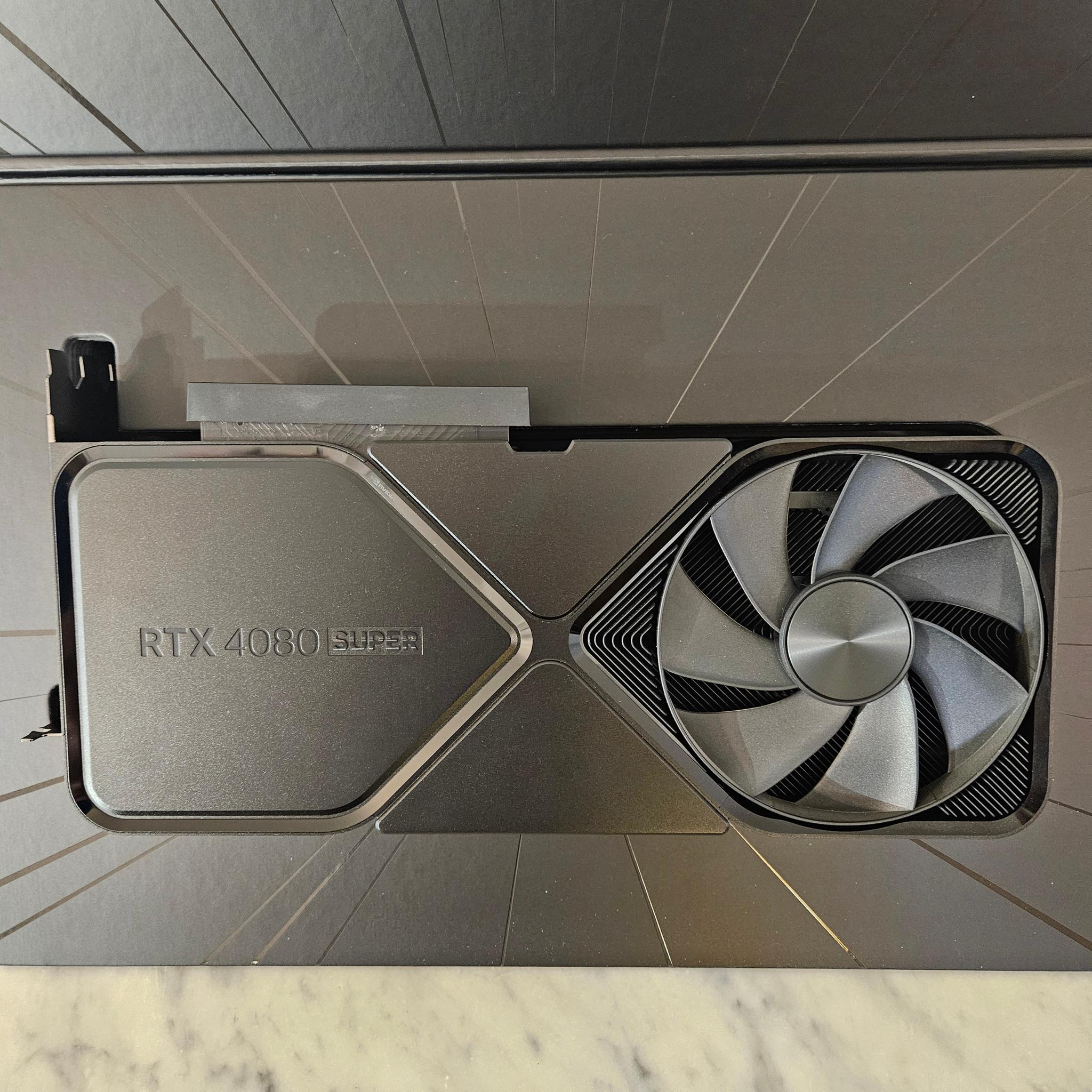 NVIDIA GeForce RTX 4080 SUPER Founders Edition