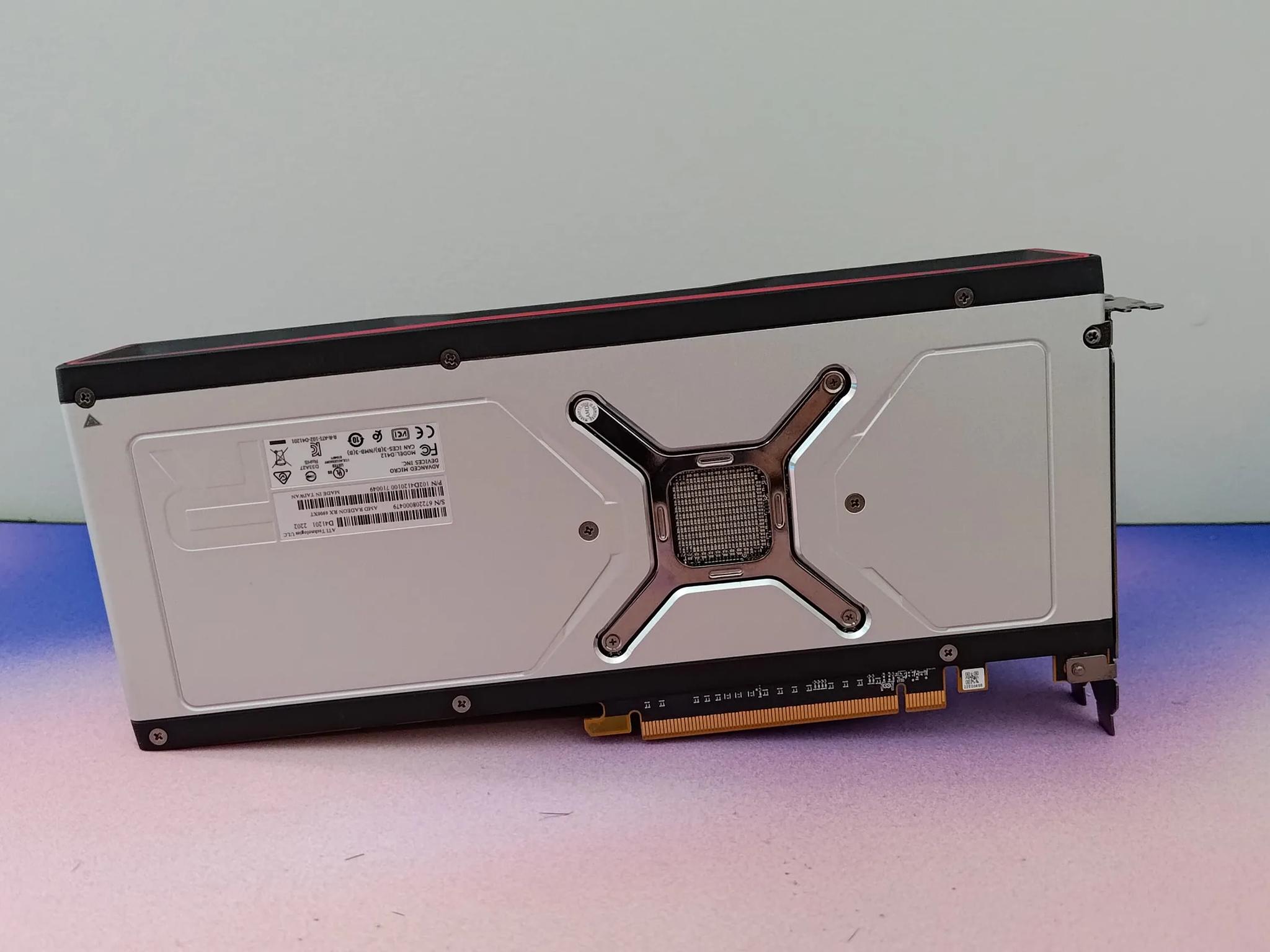 AMD RX 6900XT Reference