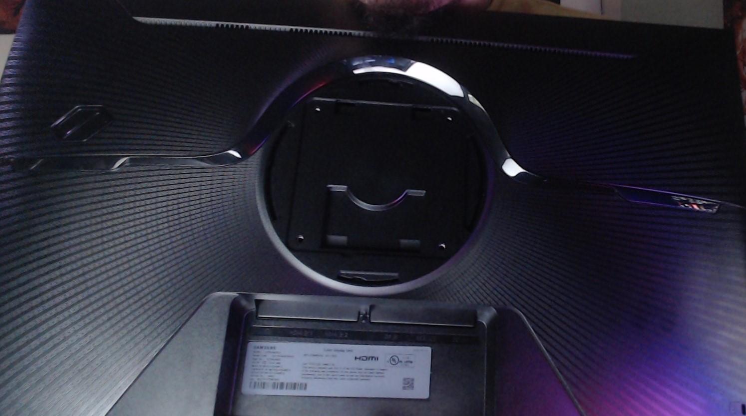 Samsung odyssey 27, 240 hz G-sync 1920x1080