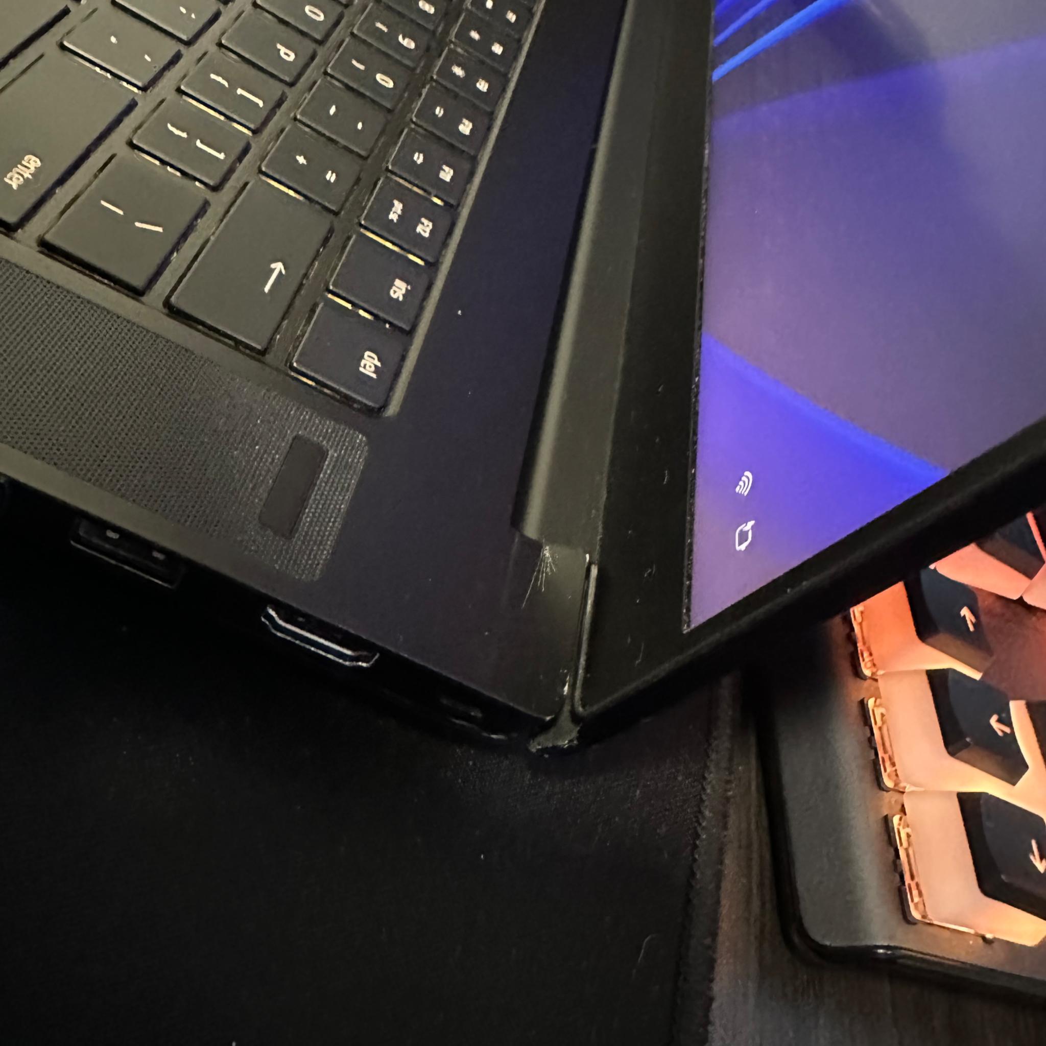 Razer Blade15 2021 (RTX 3070)