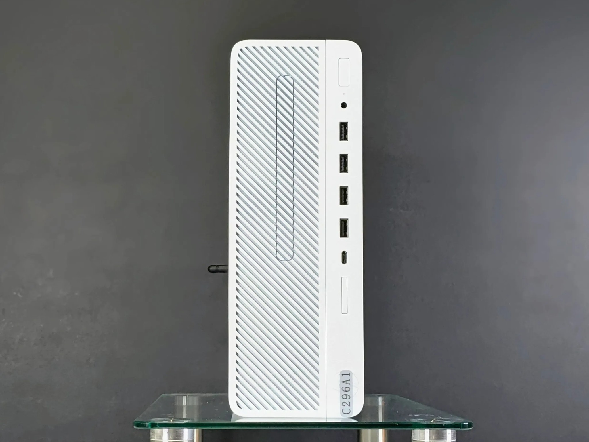 Custom Mini/SFF Gaming/Productivity PC⚪️RX 640⚪️I7-6700⚪️16GB RAM⚪️512GB Samsung EVO SSD⚪️Windows 10