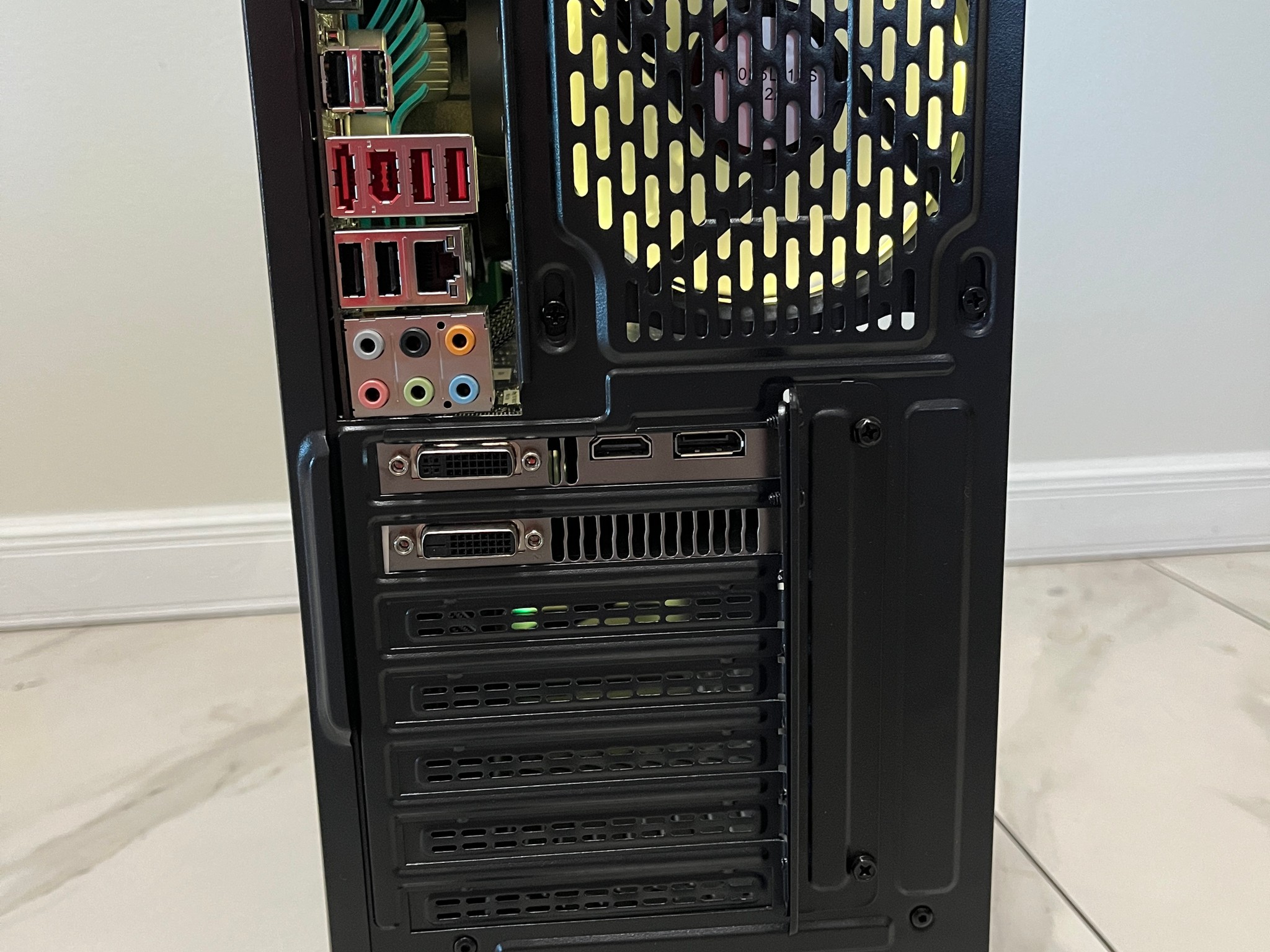 Super Budget Gaming PC - Intel i7-2600, NVDIA GTX 670 2GB, 16GB RAM, 1TB Storage, w/ Wi-Fi & BT