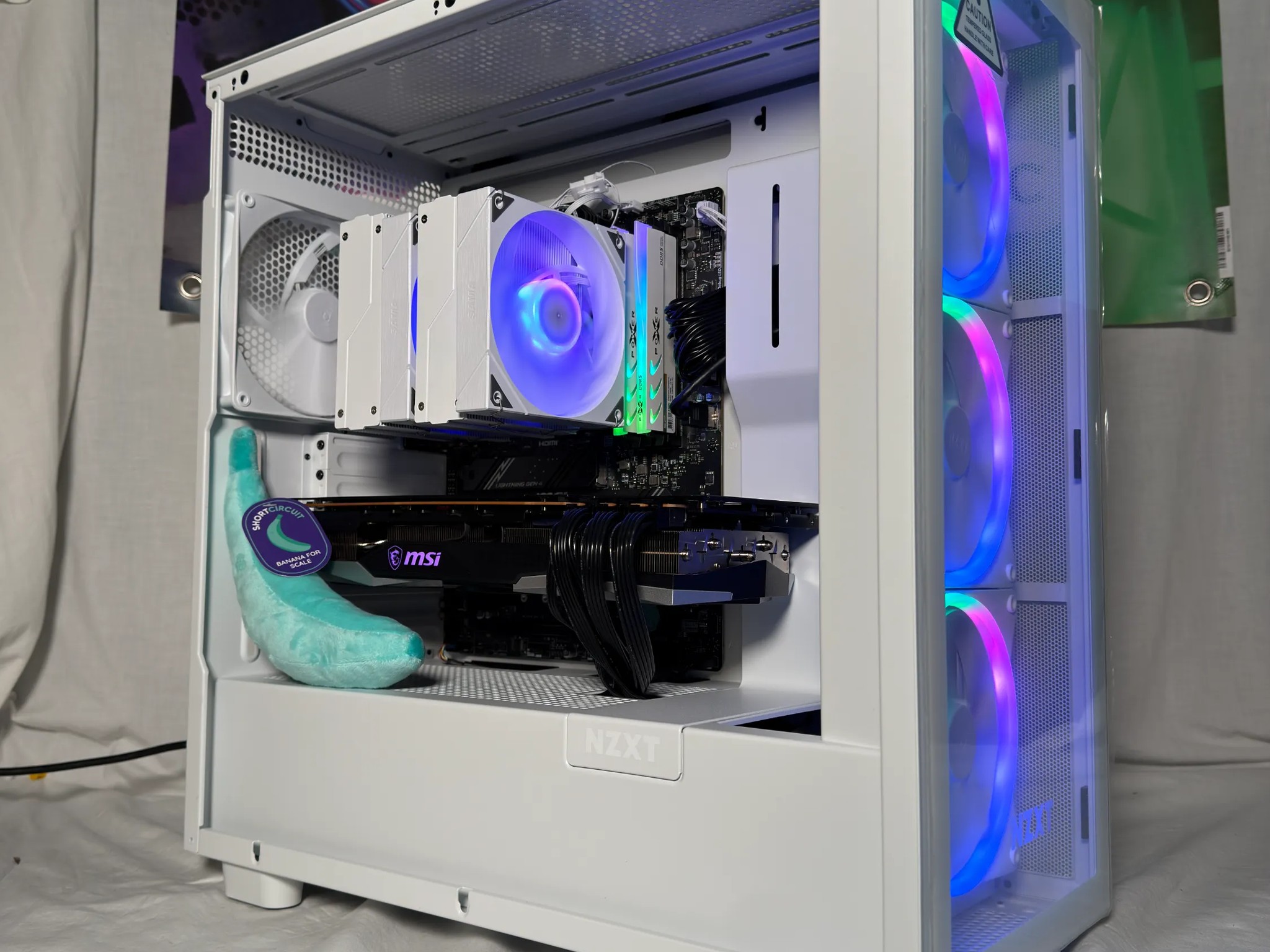 RX 7900XTX Ryzen 7 9800X3D