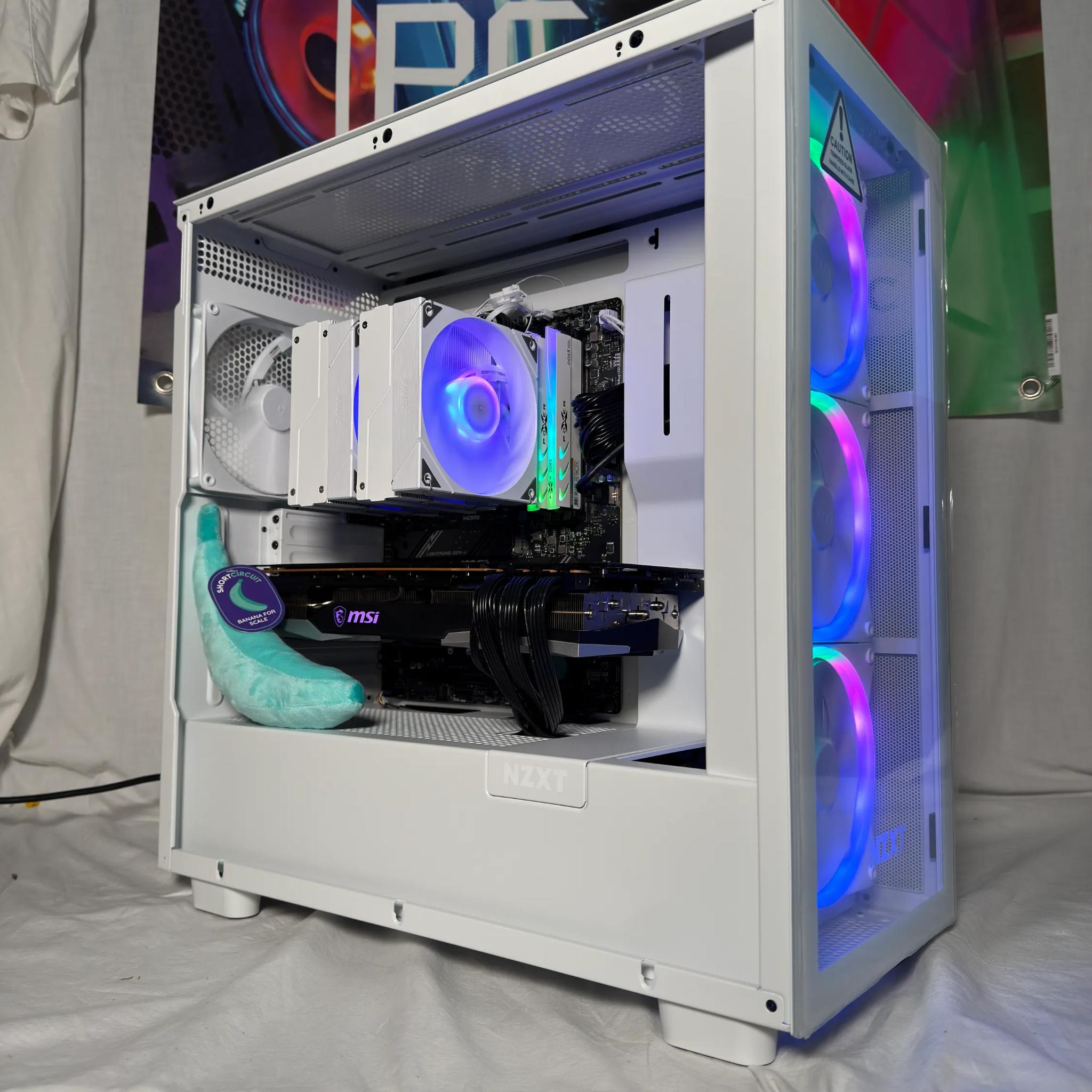 RX 7900XTX Ryzen 7 9800X3D