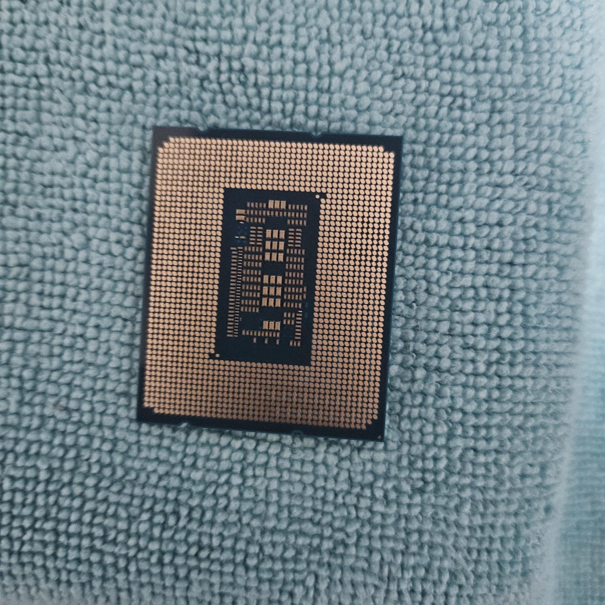 I5 12400f