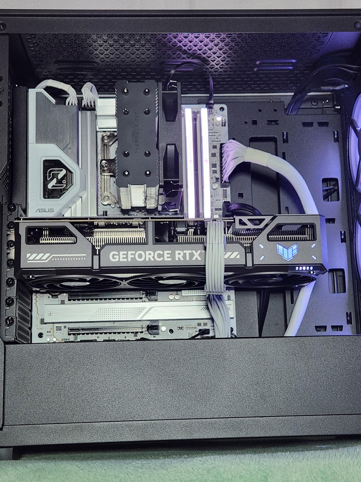 GeForce RTX 5070 Custom Gaming PC - Core Ultra 5 250KF Plus