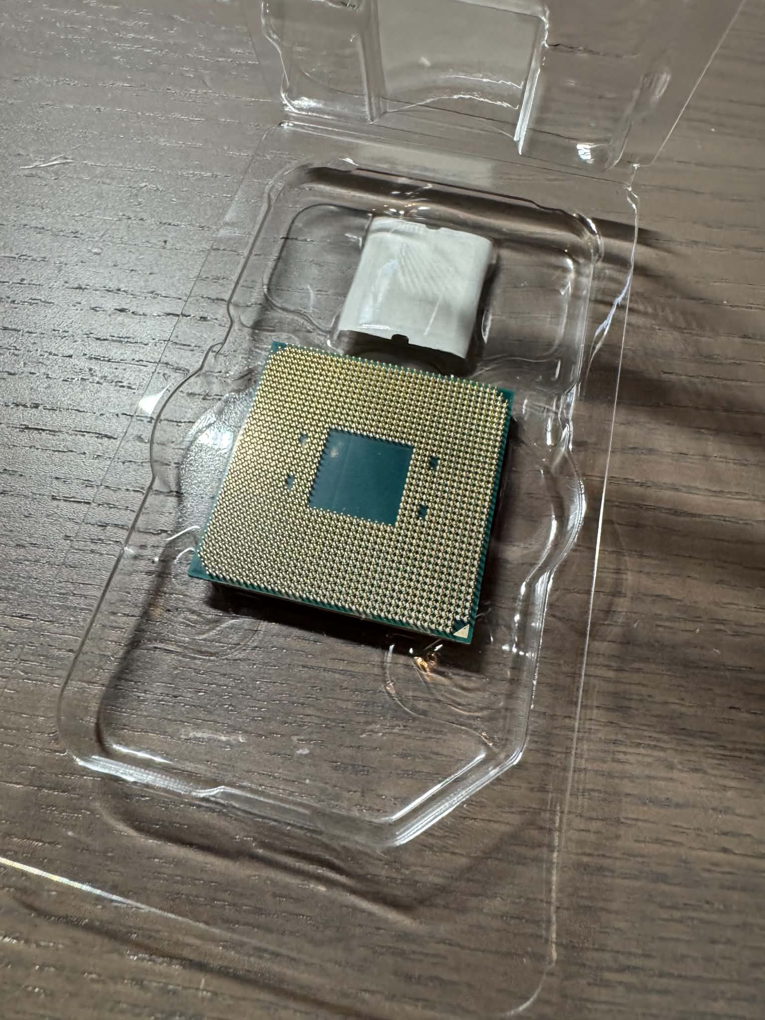 AMD Ryzen 9 3900X 12-core 3.8 GHz Socket AM4 Desktop Processor