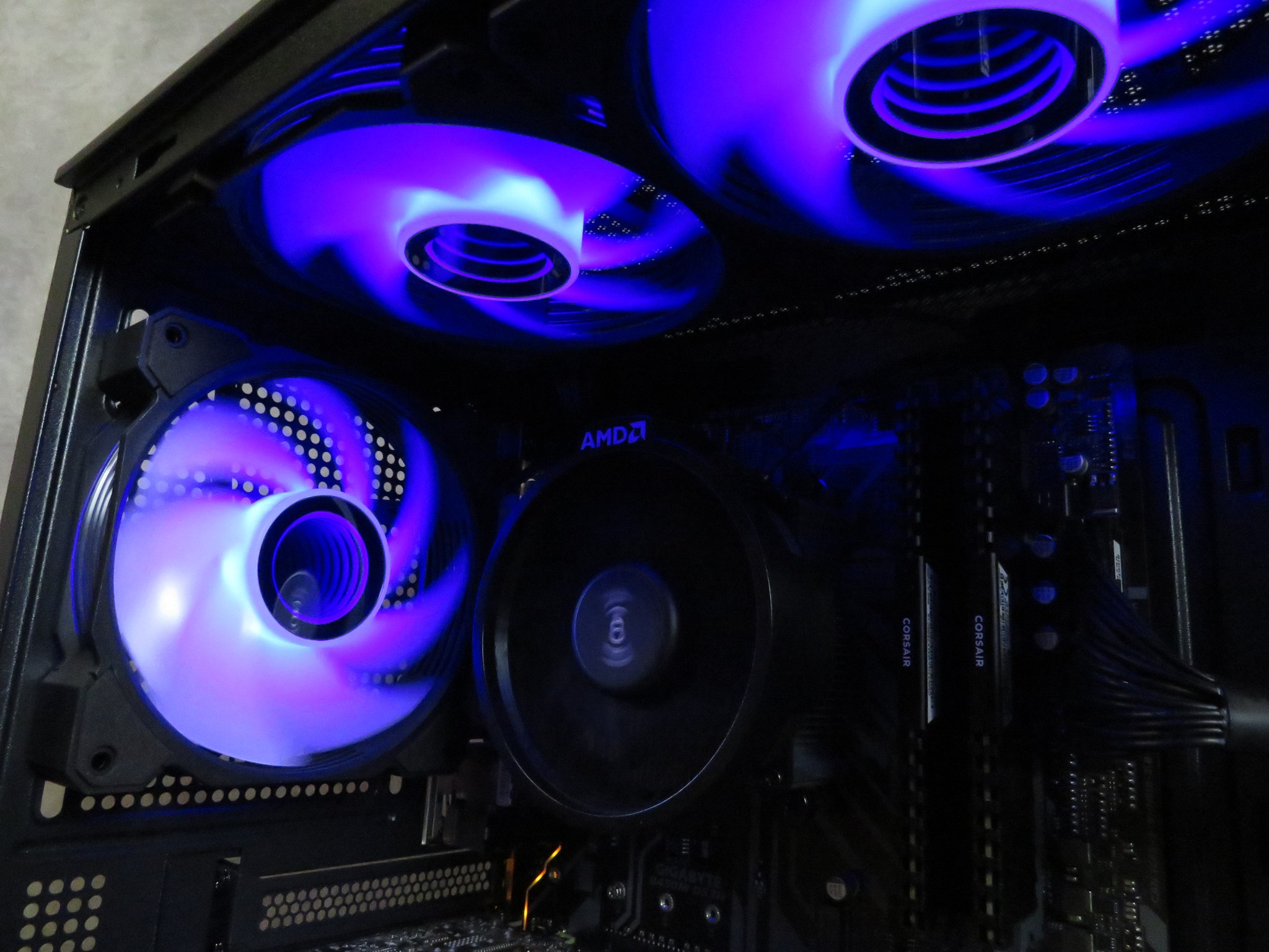 Budget 1440p Gamer: Ryzen 5 3600 + EVGA RTX 2070 + 16GB DDR4 + 1 TB SSD
