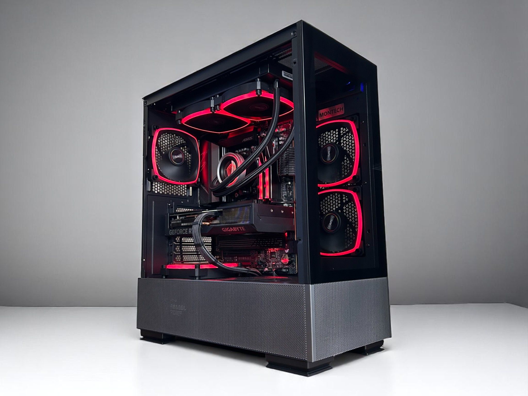 RTX 4070ti Super | Ryzen 7 7800X3D | 32GB DDR5 6000MT/s | 2TB SSD | The Crusader RTX