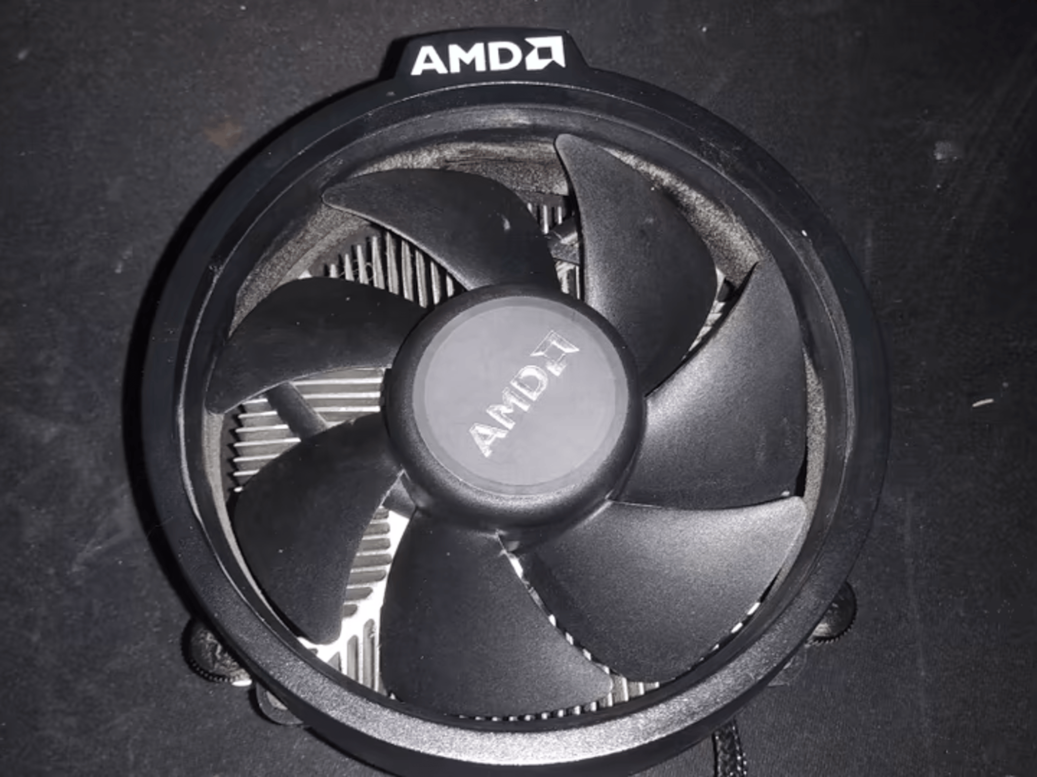 AMD Ryzen 5 1600 65W AM4 Processor with Wraith Stealth Cooler