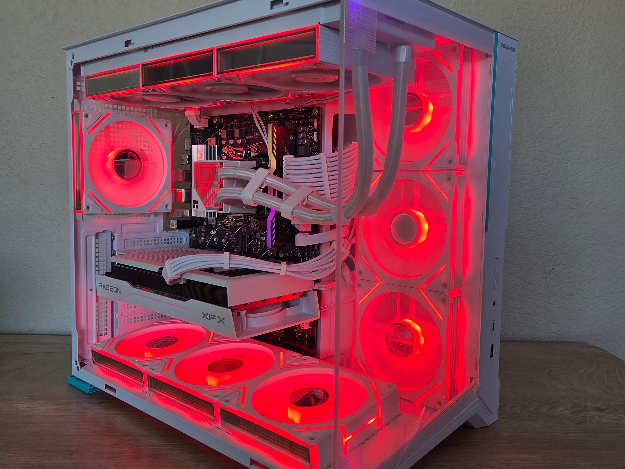 🪞❄️ Mirror Frost | RX 9060 XT White Edition | Ryzen 5 7600 | 360mm AIO | DDR5 Gaming PC ❄️🪞/F/