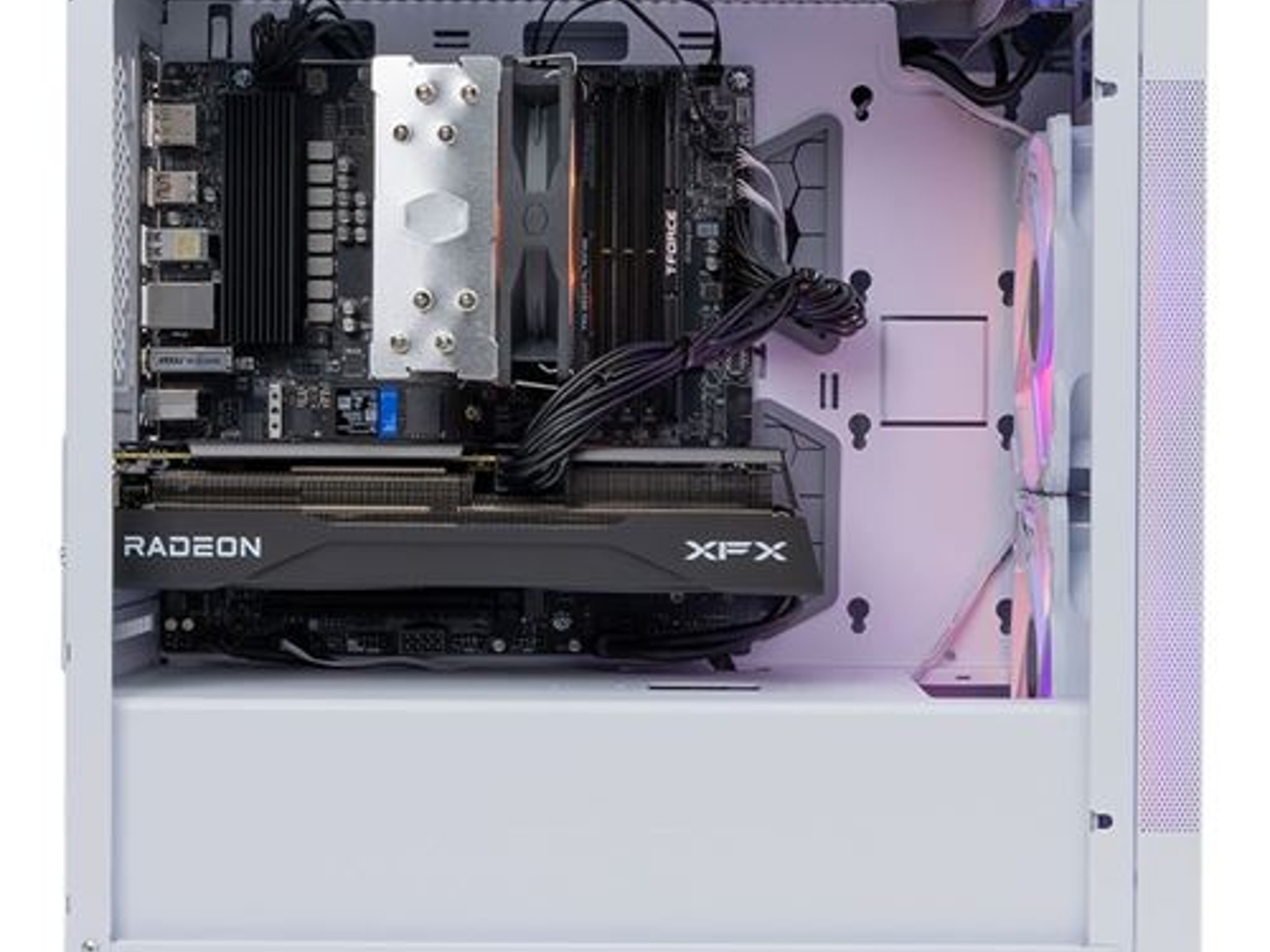 AMD Ryzen 5 7500X3D | AMD Radeon RX 9060XT | 16GB DDR5 | 1TB NVMe | Win11 Home
