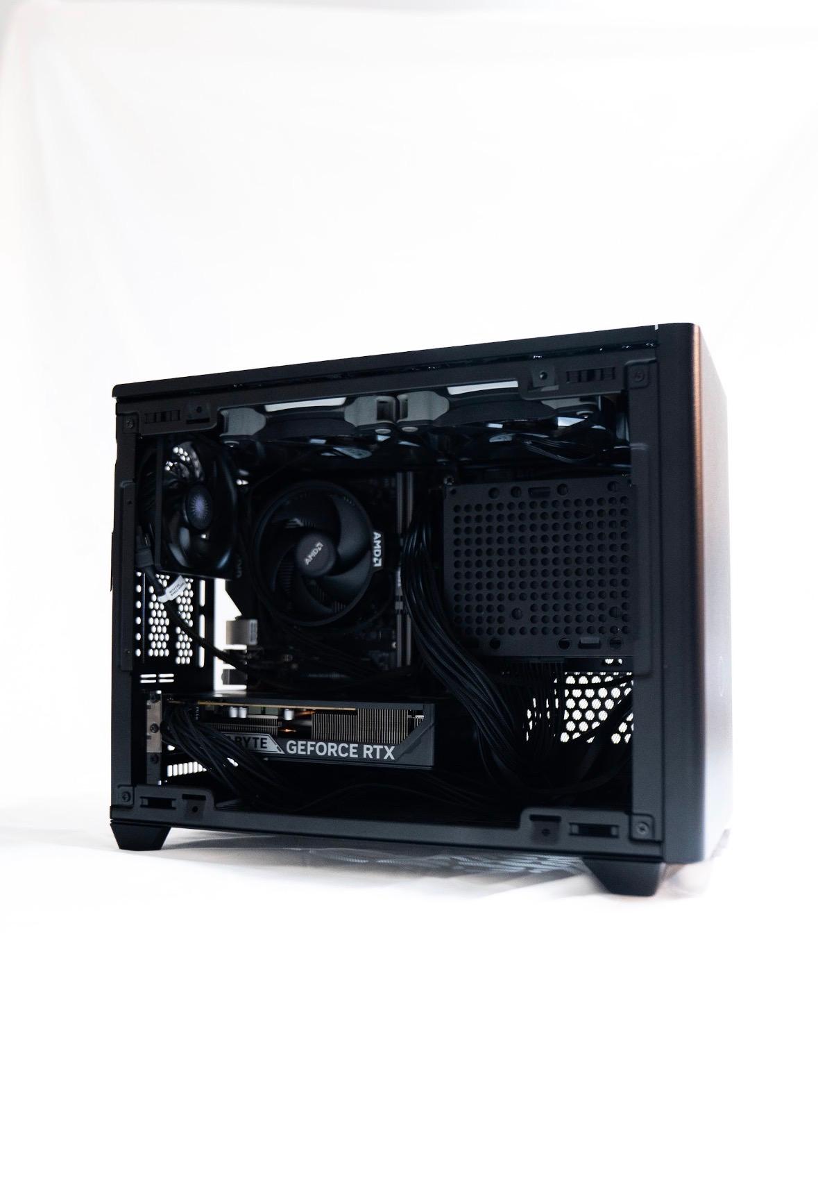 5060 Mini Itx Gaming pc