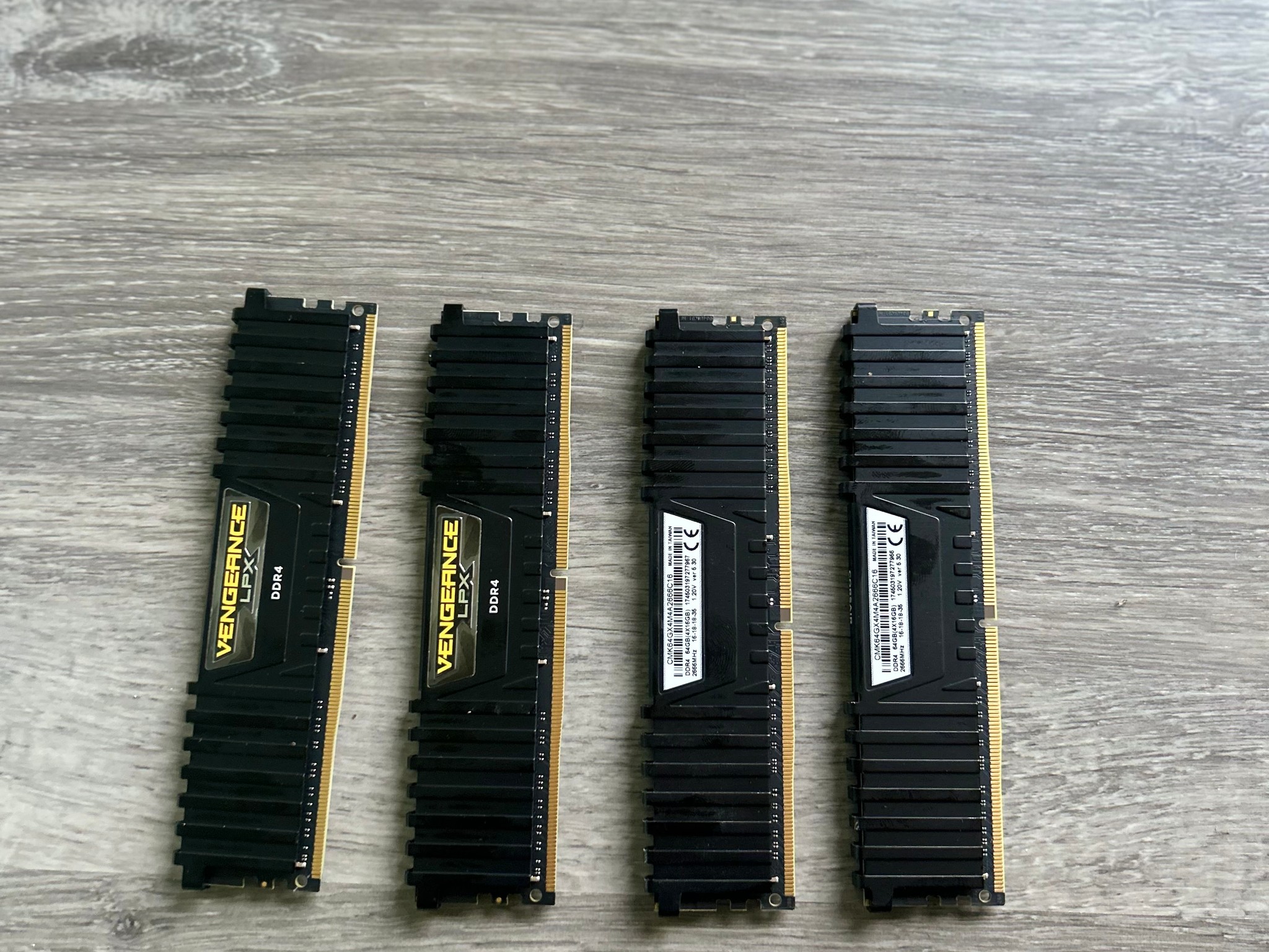 Corsair vengeance LPX 64gb (4x16) DDR4 ram