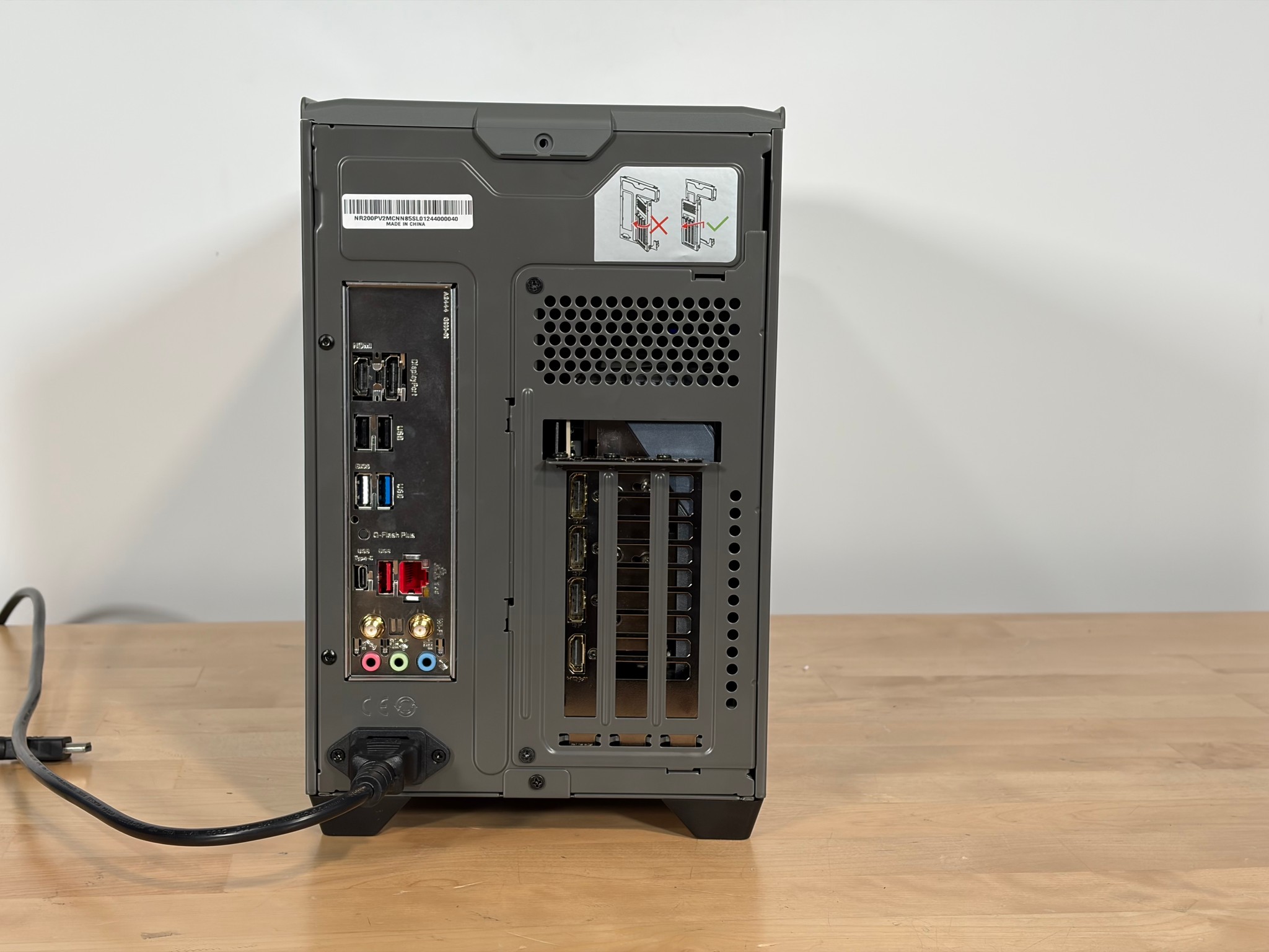 RTX 5070ti Ryzen 5 9600x SFF Gaming PC