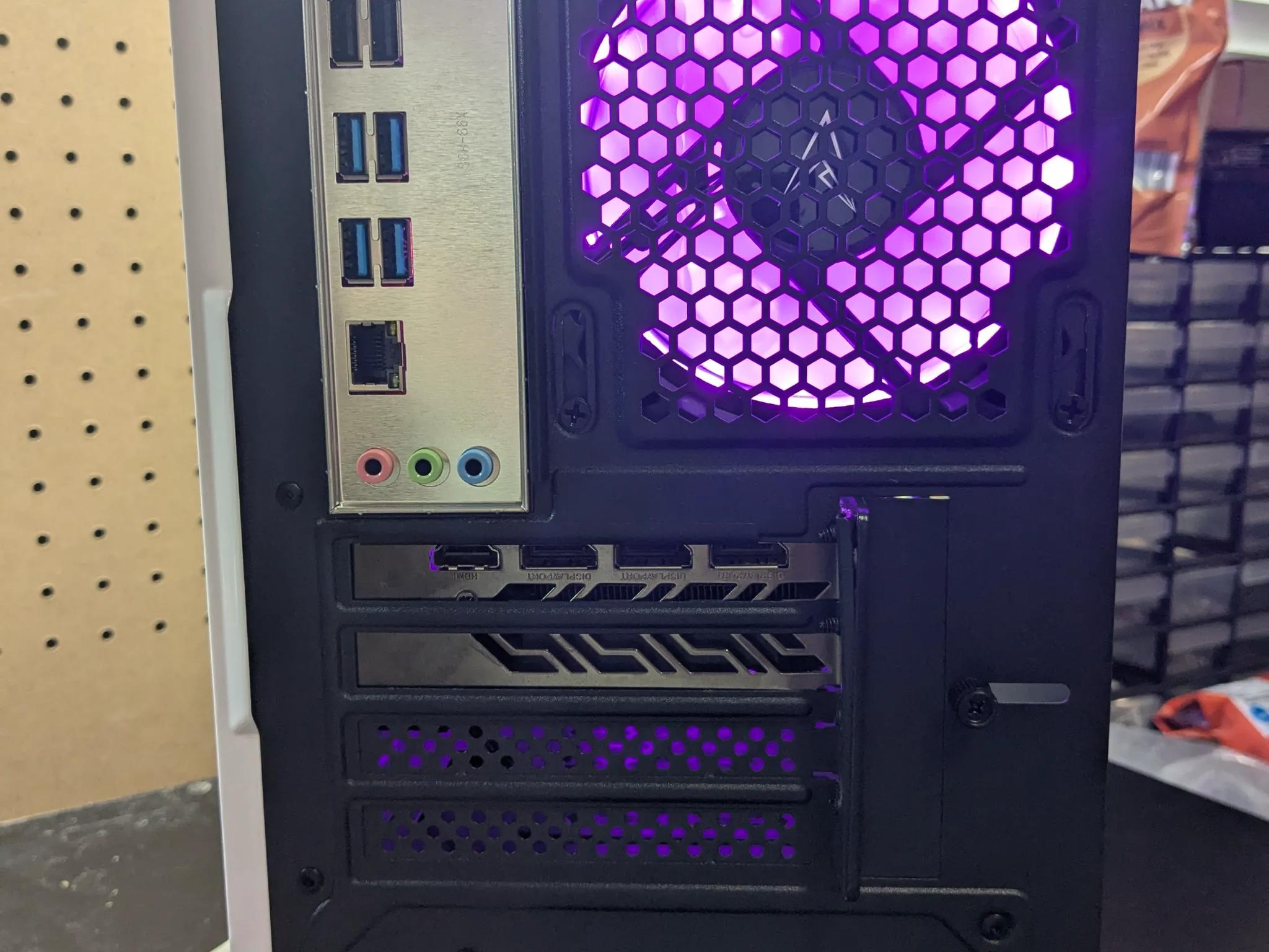 120 FPS Fortnite | 180 Day Warranty | 8 Core Xeon, RX 570 8GB, 32GB RAM, 512GB SSD, Win11, Wifi, RGB