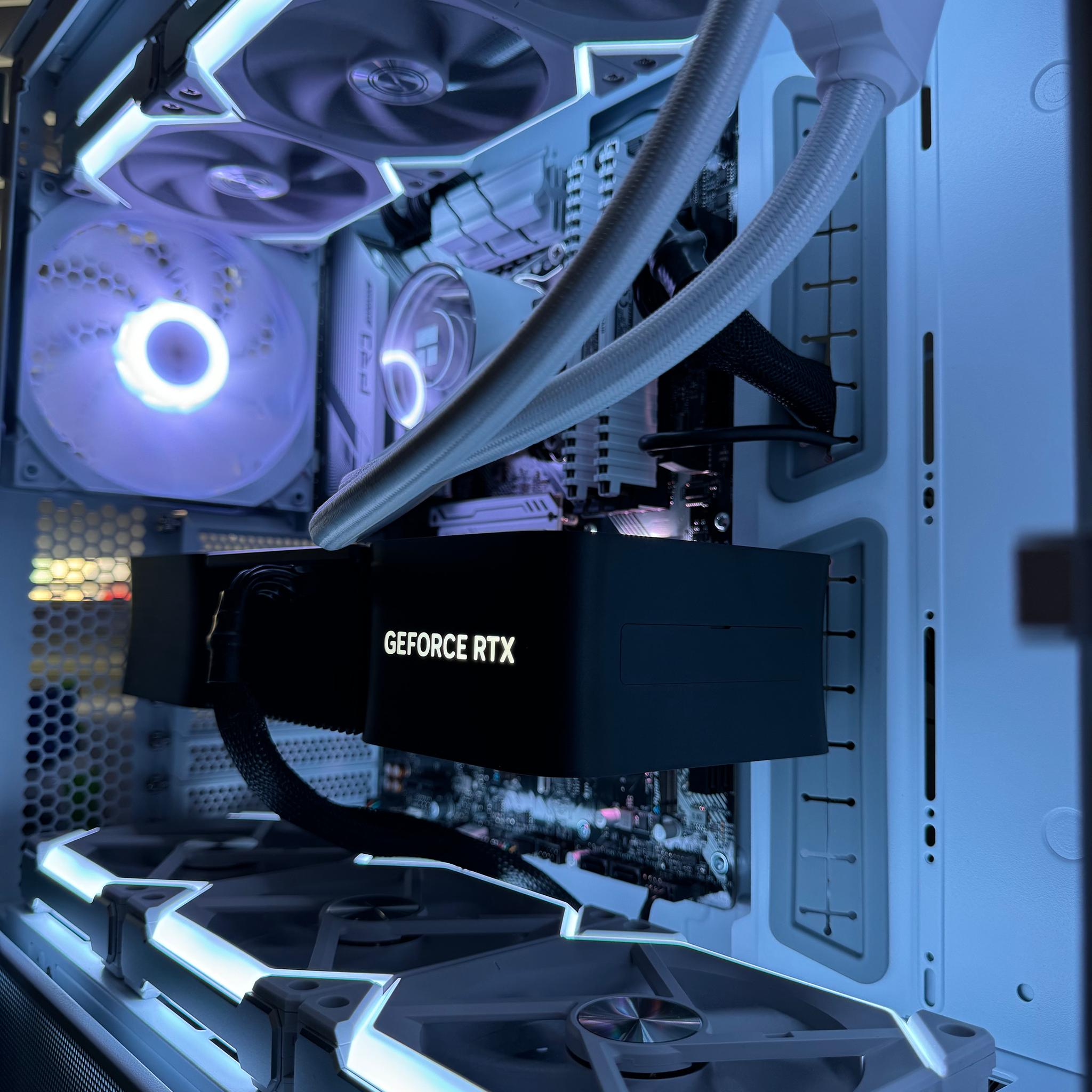 RTX 4080 SUPER | Intel i5 12600K | 16GB DDR4 | ❄️ Snow Storm ❄️| FRESHLY BUILT