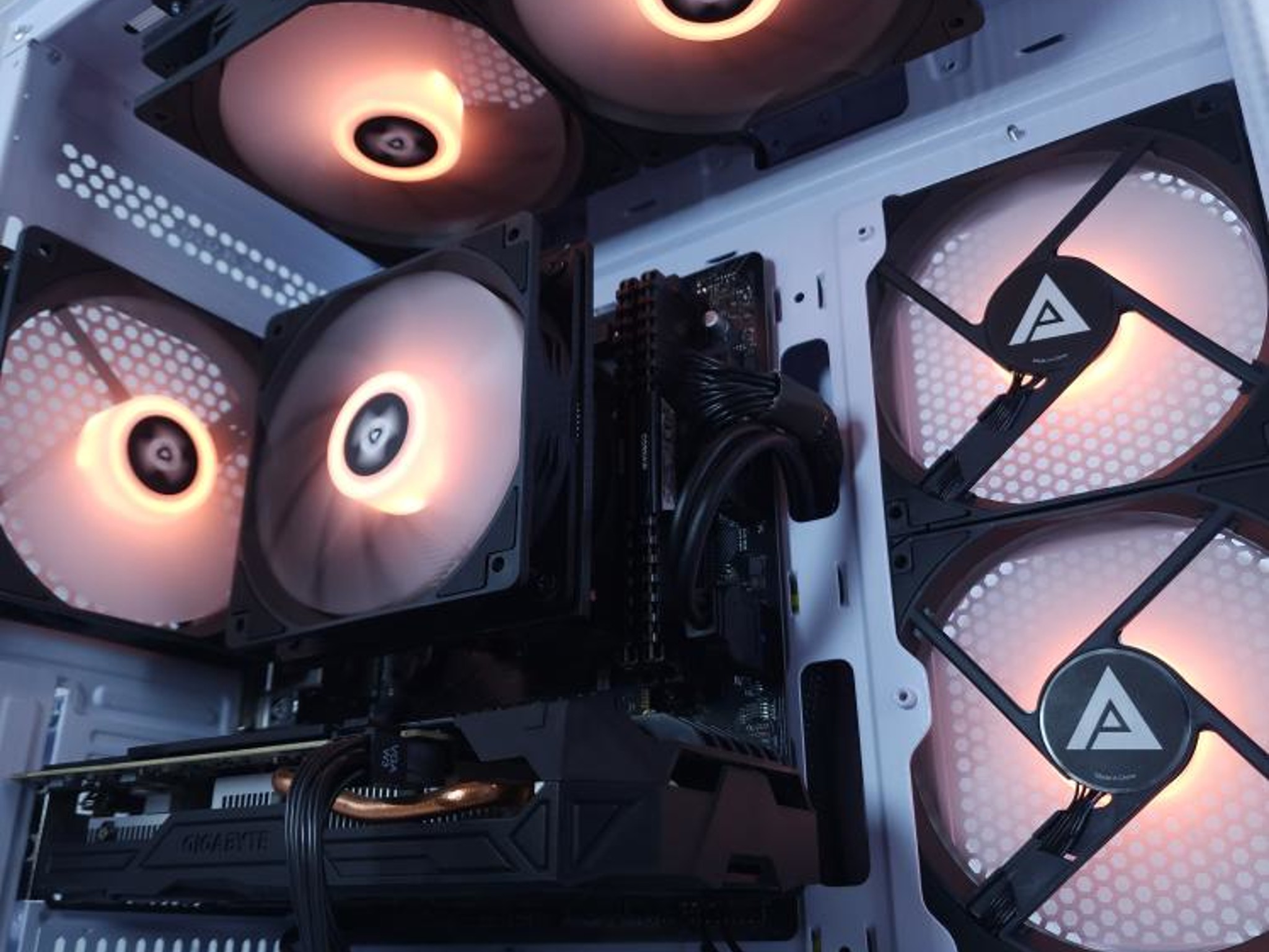 🤍GTX 1060 6GB ● Ryzen 3 3200G ● 1080p Gaming Computer