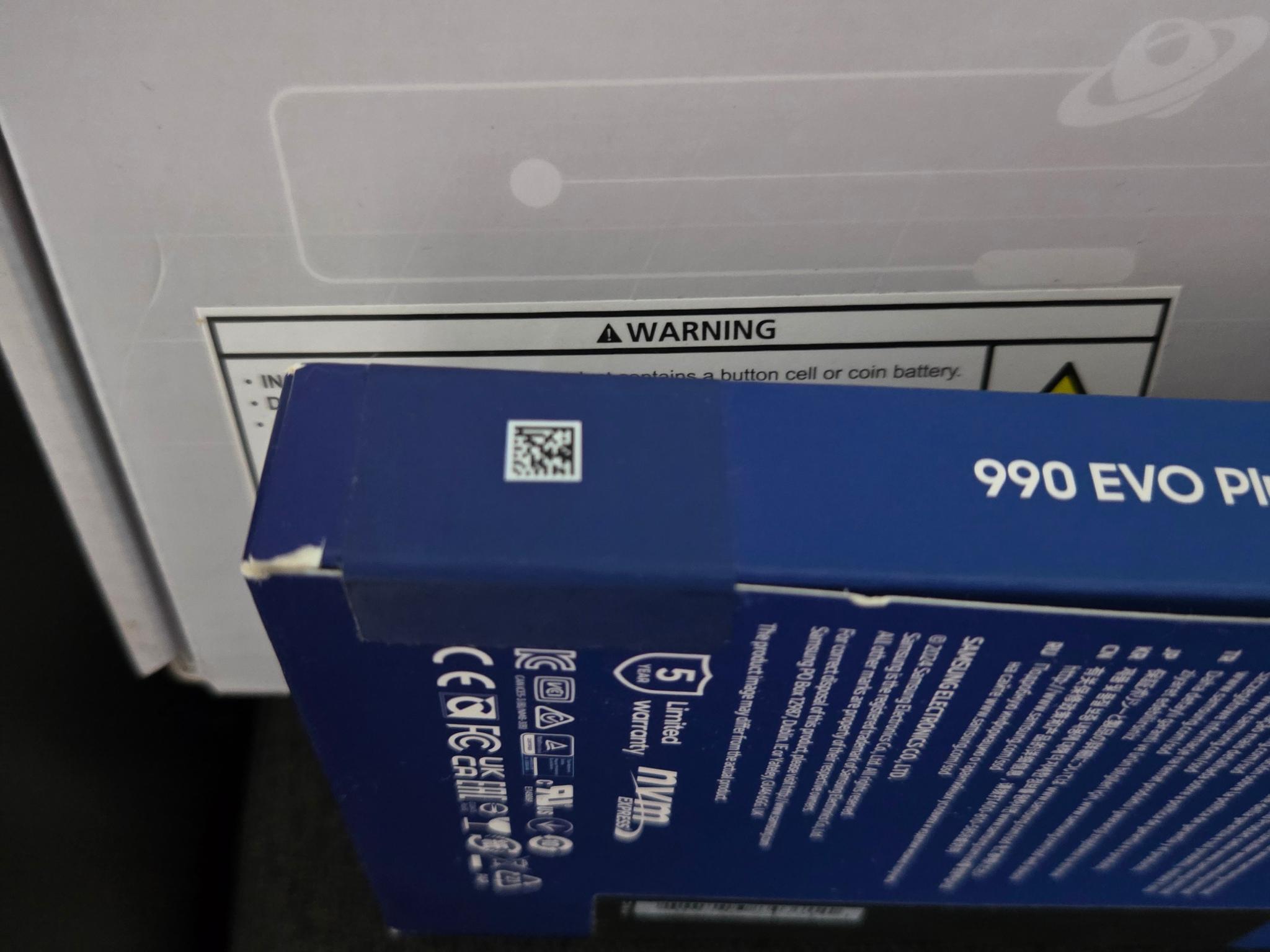ASUS B650E Max Gaming WiFi W, 1TB Samsung 990 EVO Plus, Team Group 16GB DDR5 Set White