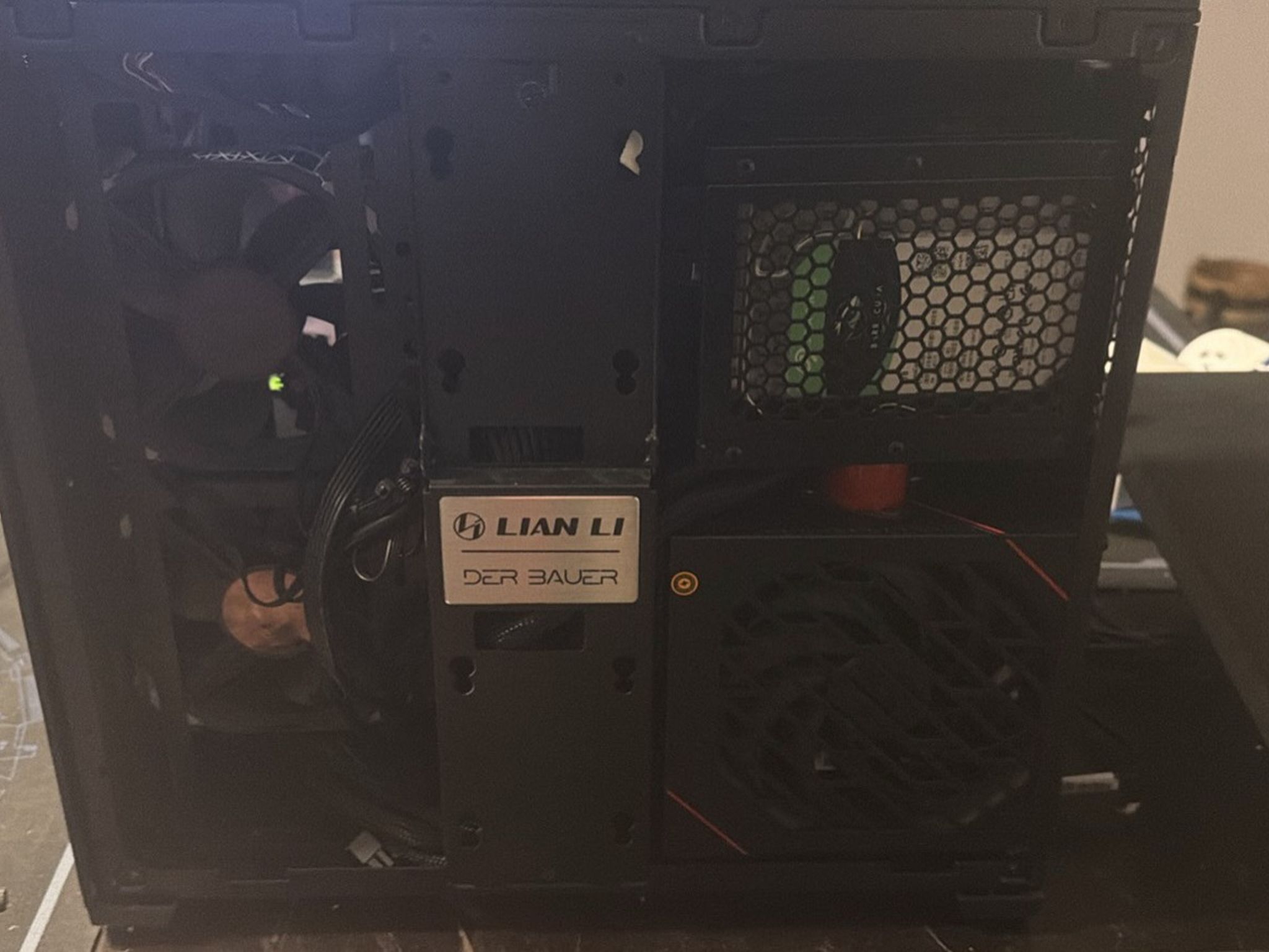 Blackout Custom Gaming PC